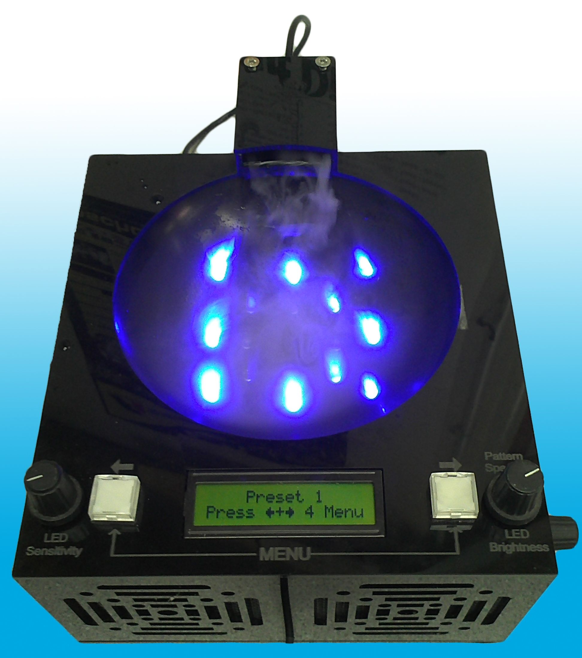 PICAXE - Music Responsive, Fog Producing, LED Light Show and Audio Amplifier all in one