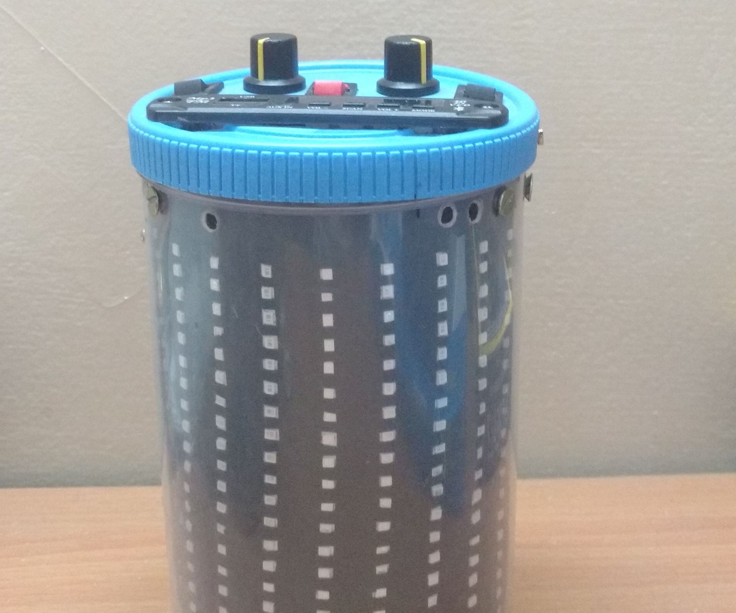 LIGHT BOX - a Portable Bluetooth Speaker With Vu Meter 