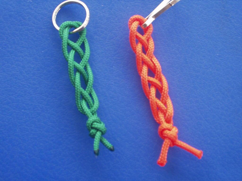 Single Cord 4 Strand Flat Braid 7 Steps (with Pictures)