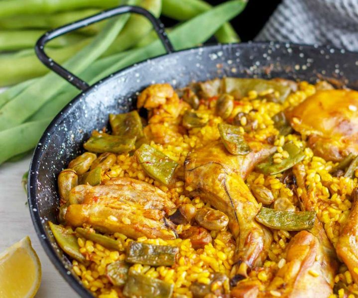 Traditional Paella Valenciana