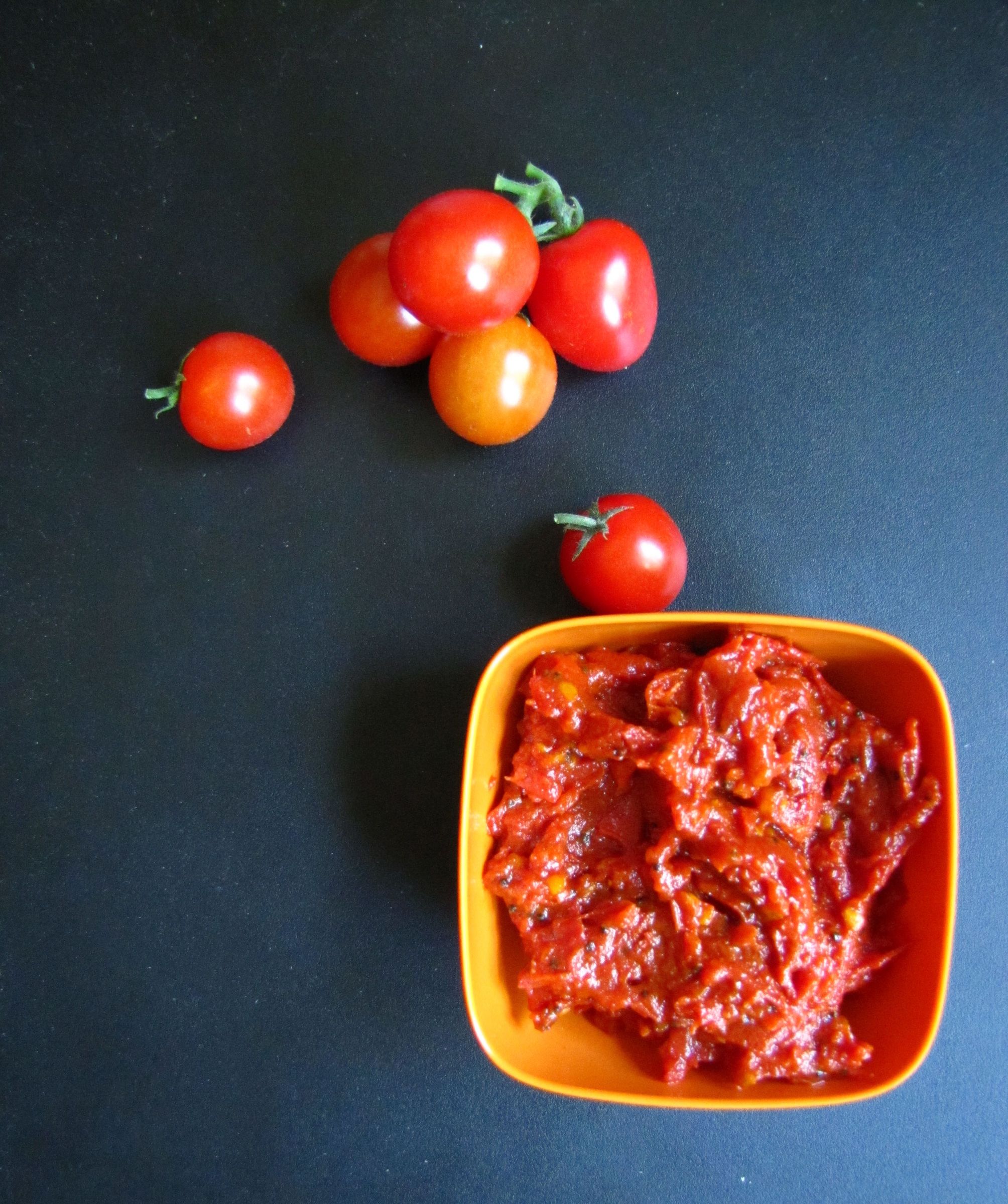 Spicy Tangy Tomato Chutney