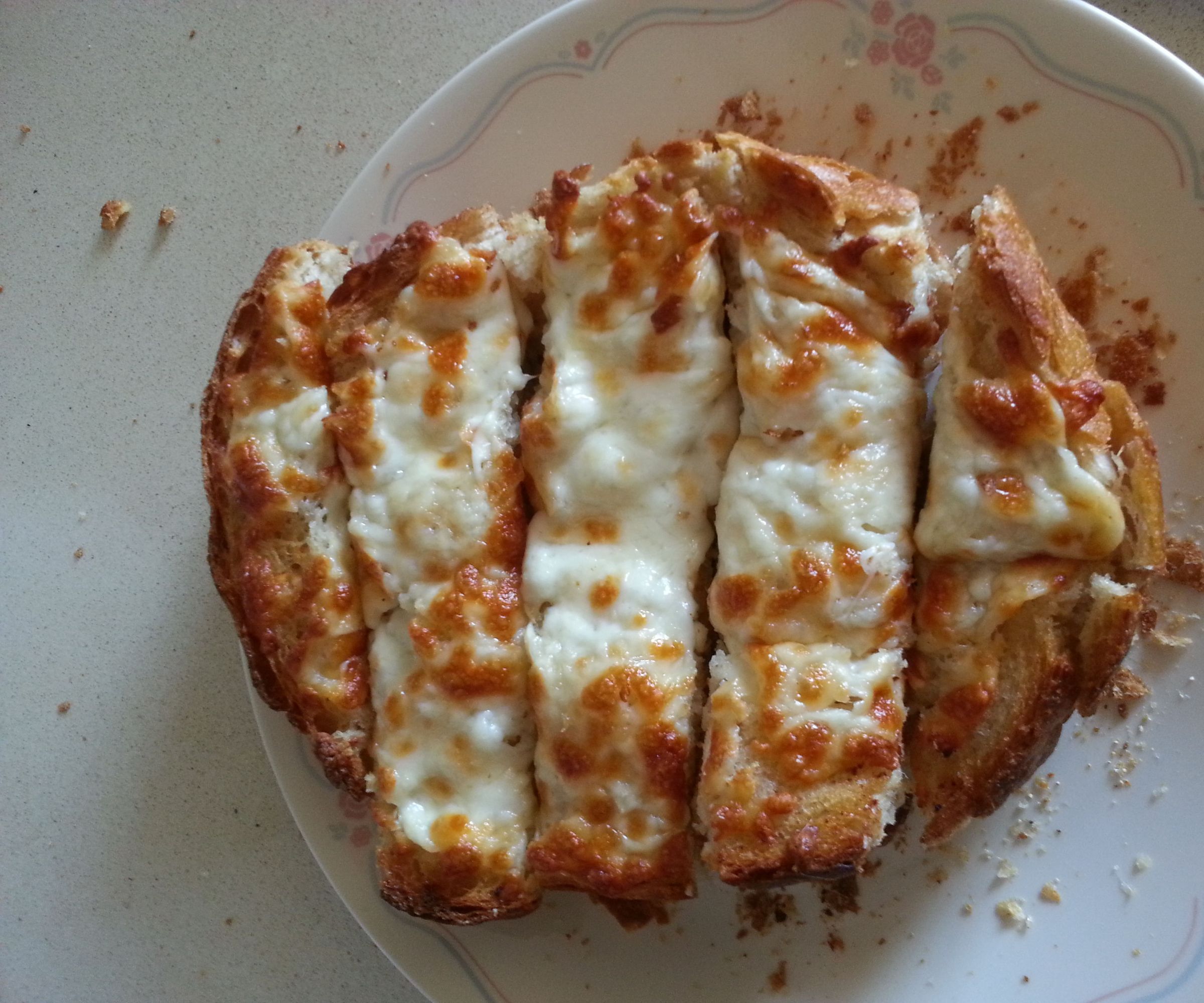 Cheesy Garlic Bread