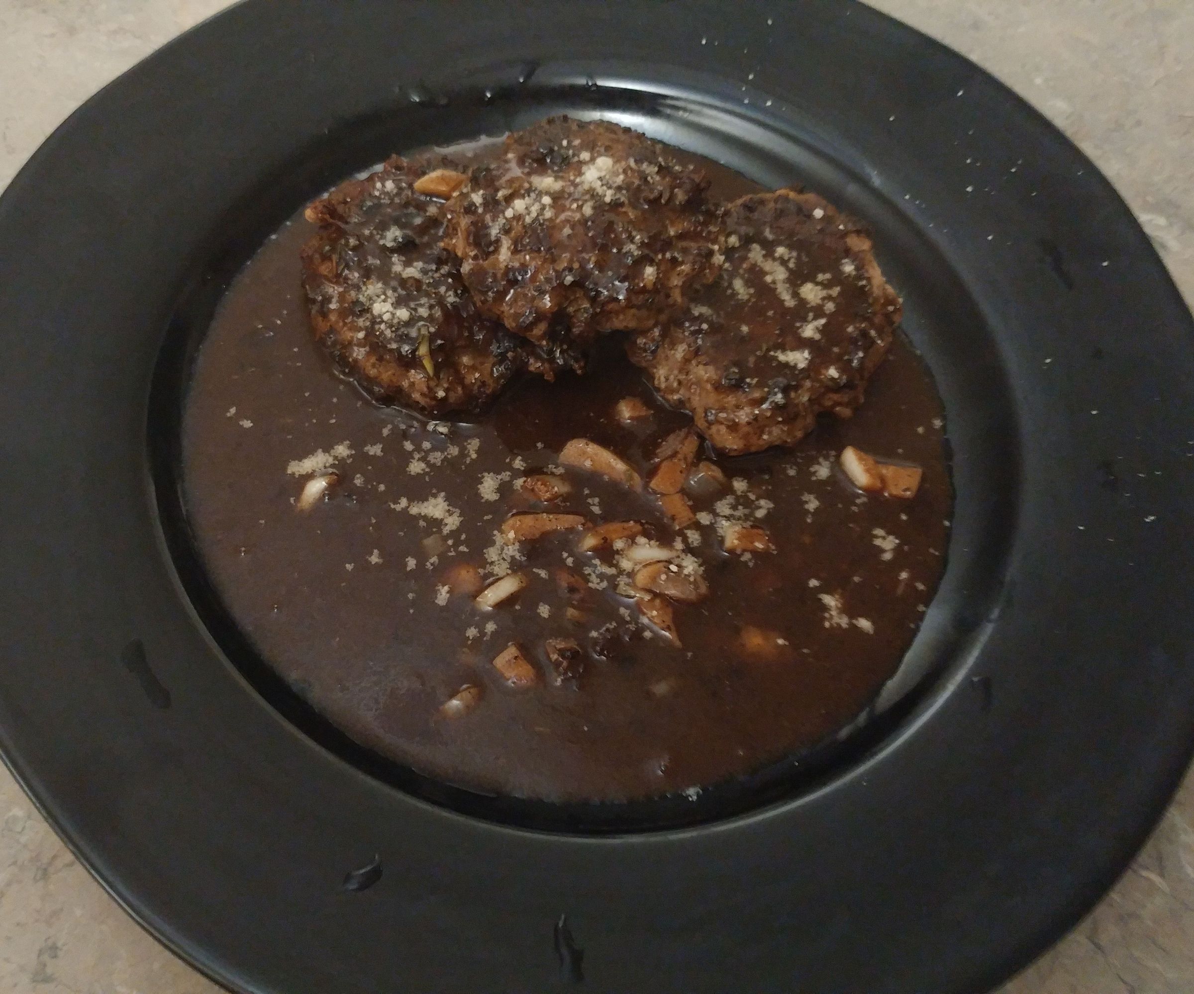 Quick and Easy Burger Steak With Wine Sauce