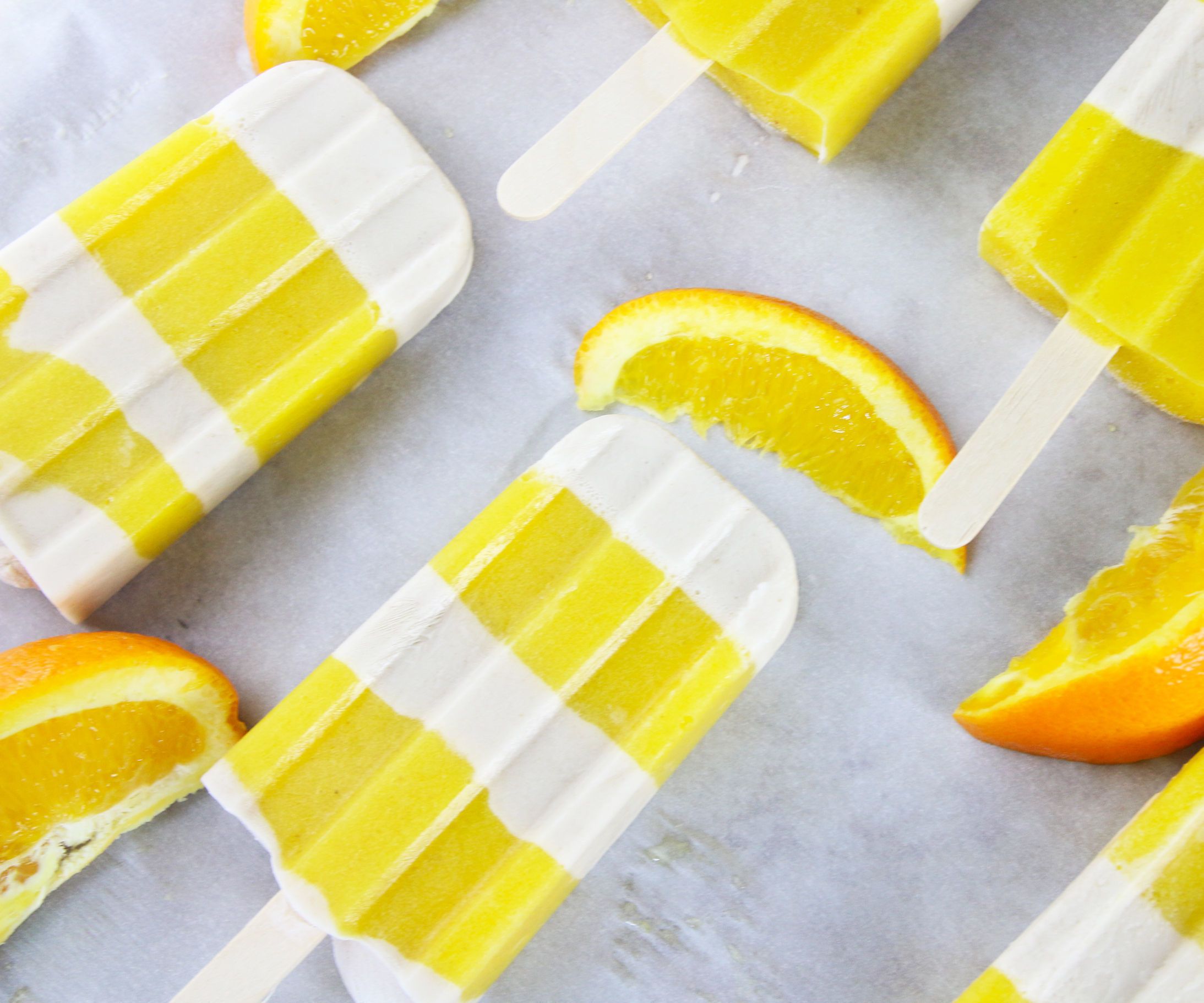 ORANGE CREAMSICLE POPS {VEGAN, GLUTEN-FREE, & NO SUGAR ADDED} | ONLY 4 INGREDIENTS