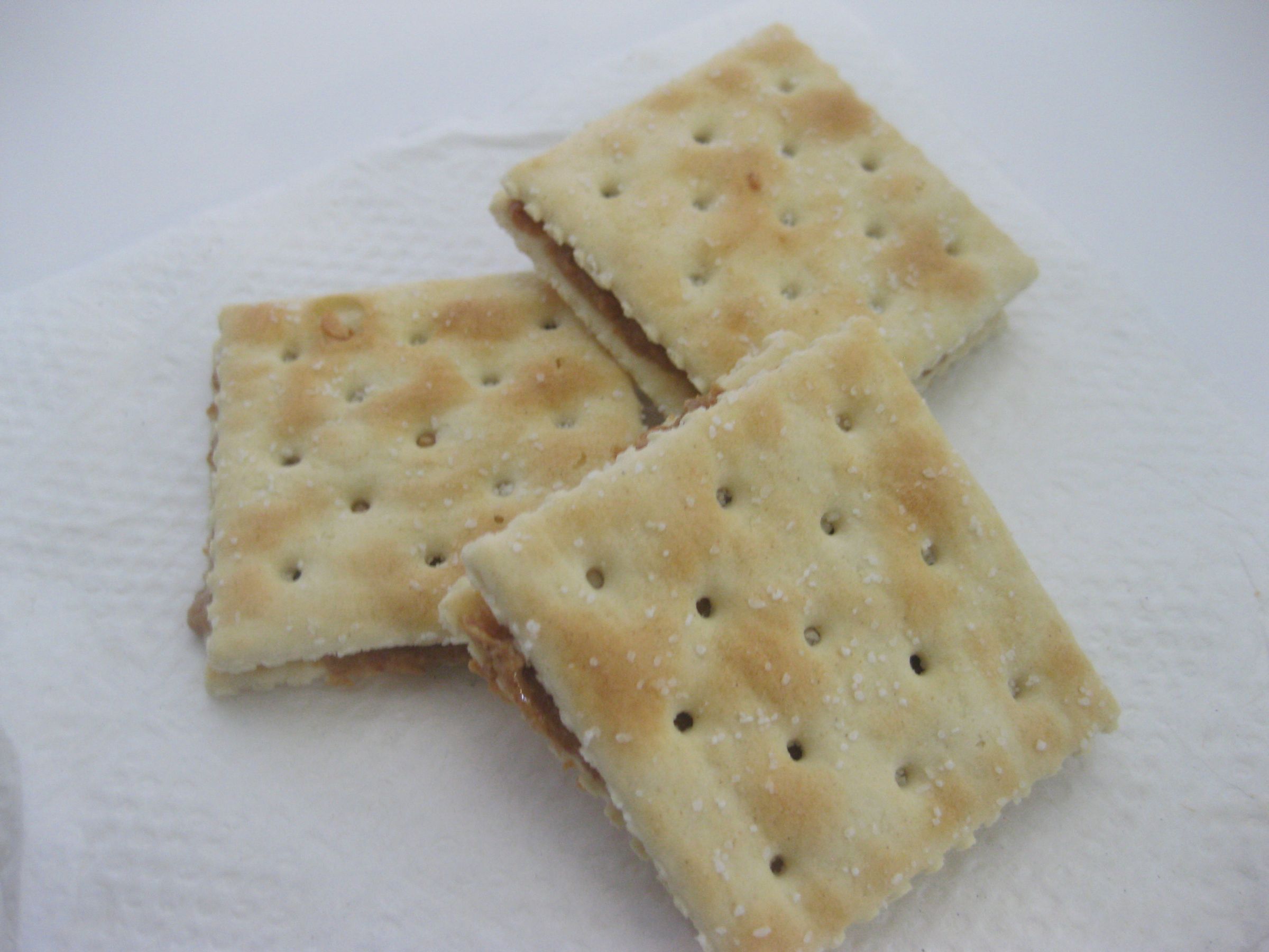 PeanutButter-Crackers