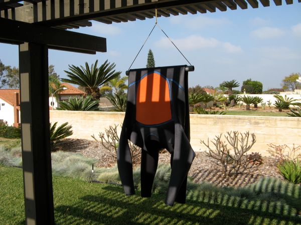 Wetsuit Hanger (shoulder Saver)