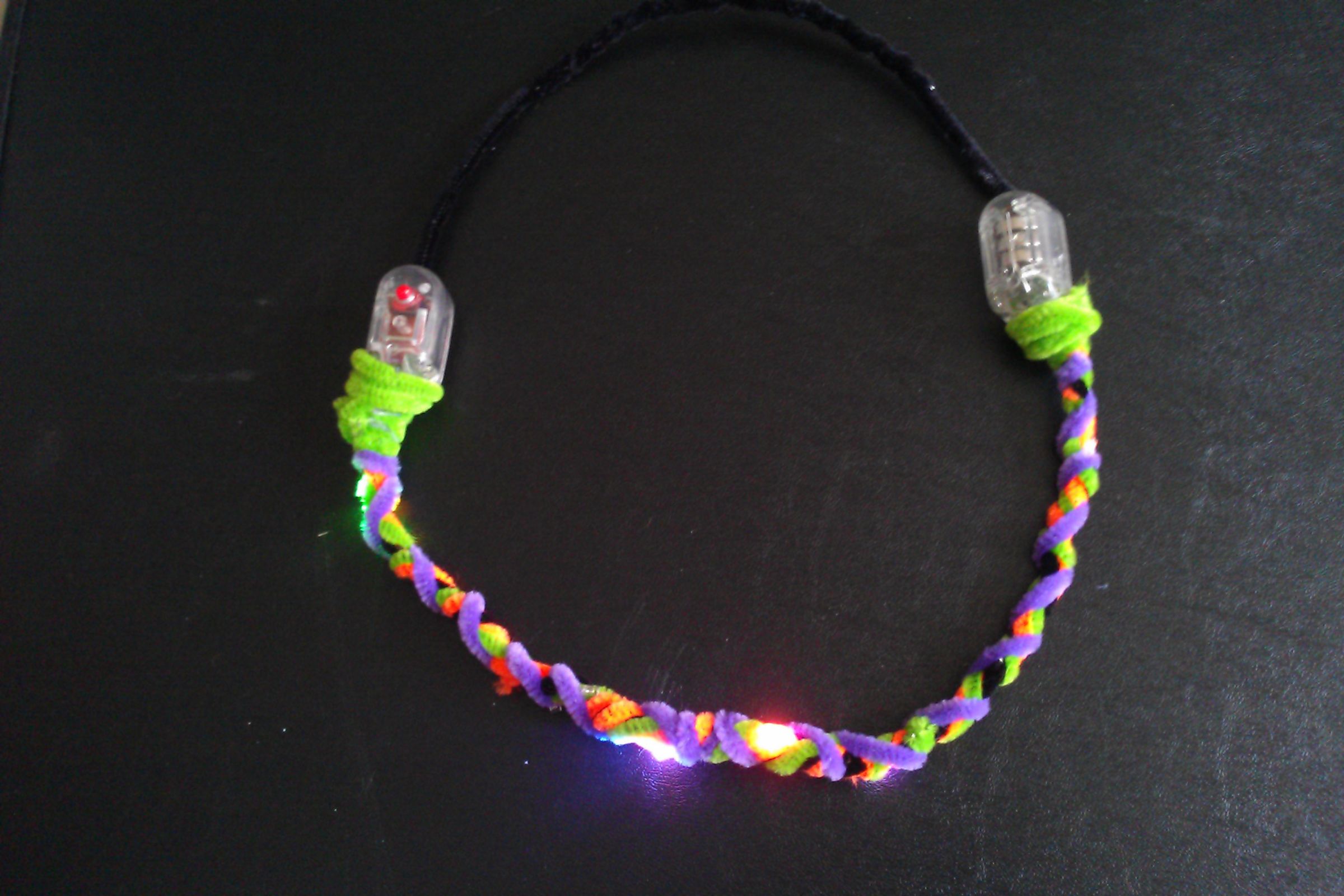 Halloween LightUp Pipe Cleaner Necklace 5 Steps Instructables
