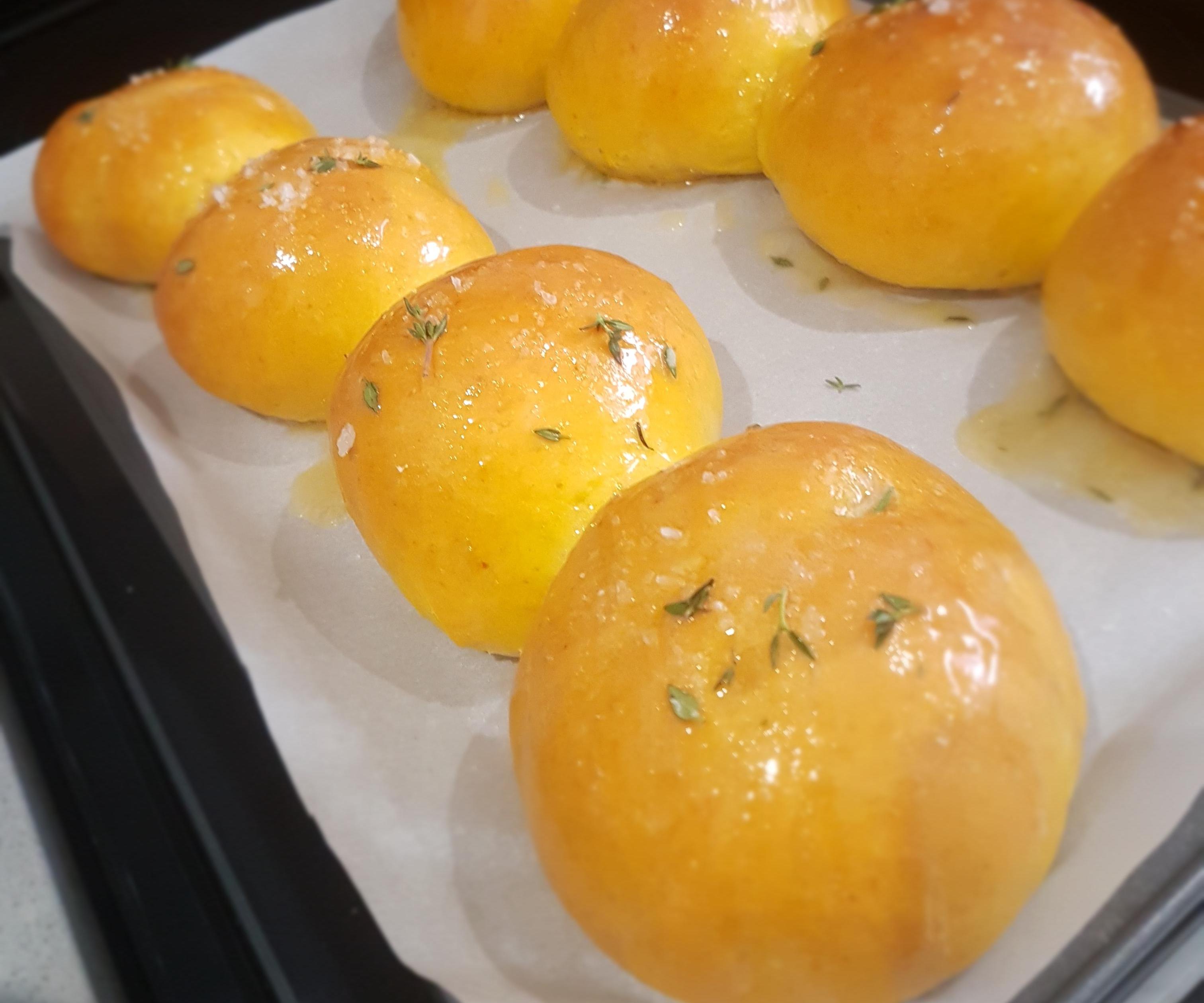 Pumpkin Buns With Honey Thyme Glaze