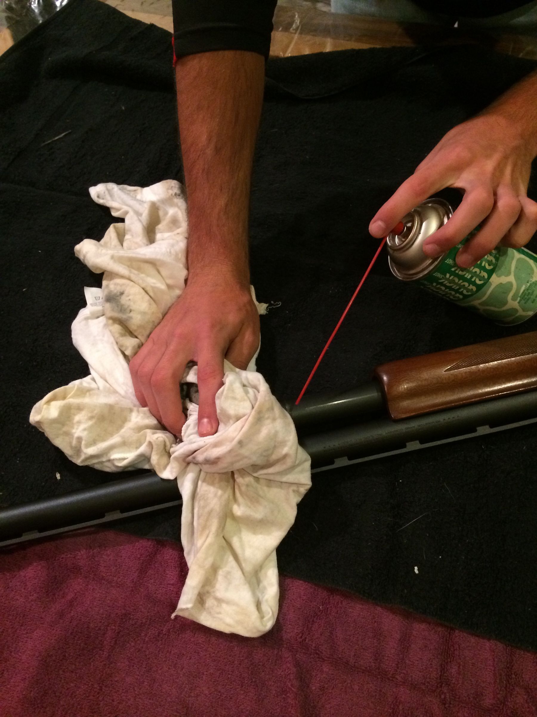 How to Clean a 12 Gauge Remington 870 Shotgun : 9 Steps - Instructables