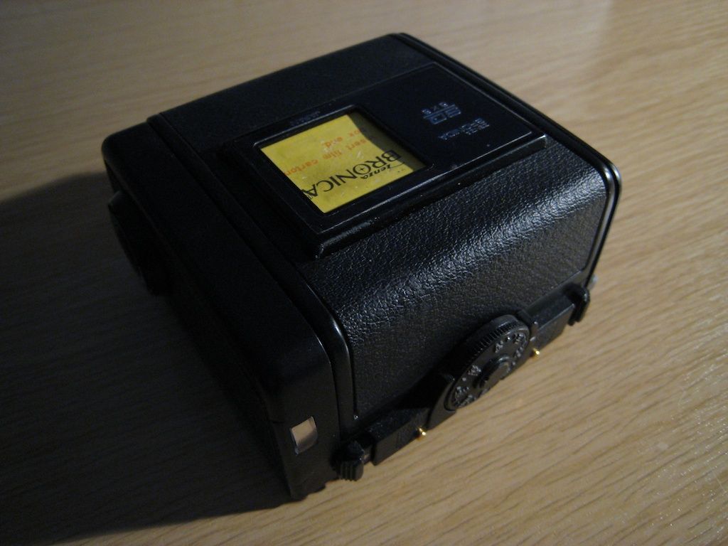 Fixing a Broken Film Transport on a Bronica SQ-A Film Back