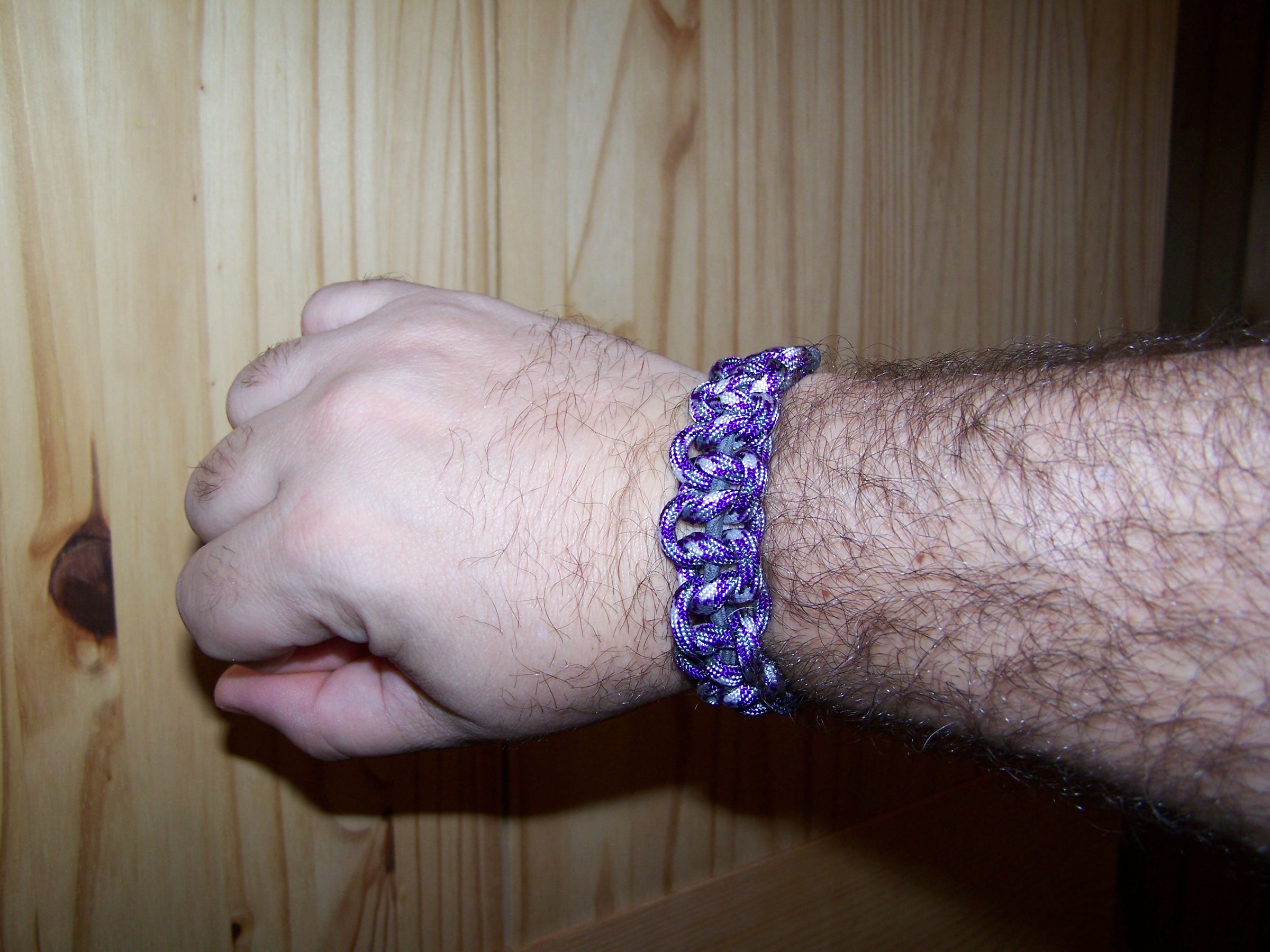 Stretchy Paracord Bracelet 5 Steps Instructables