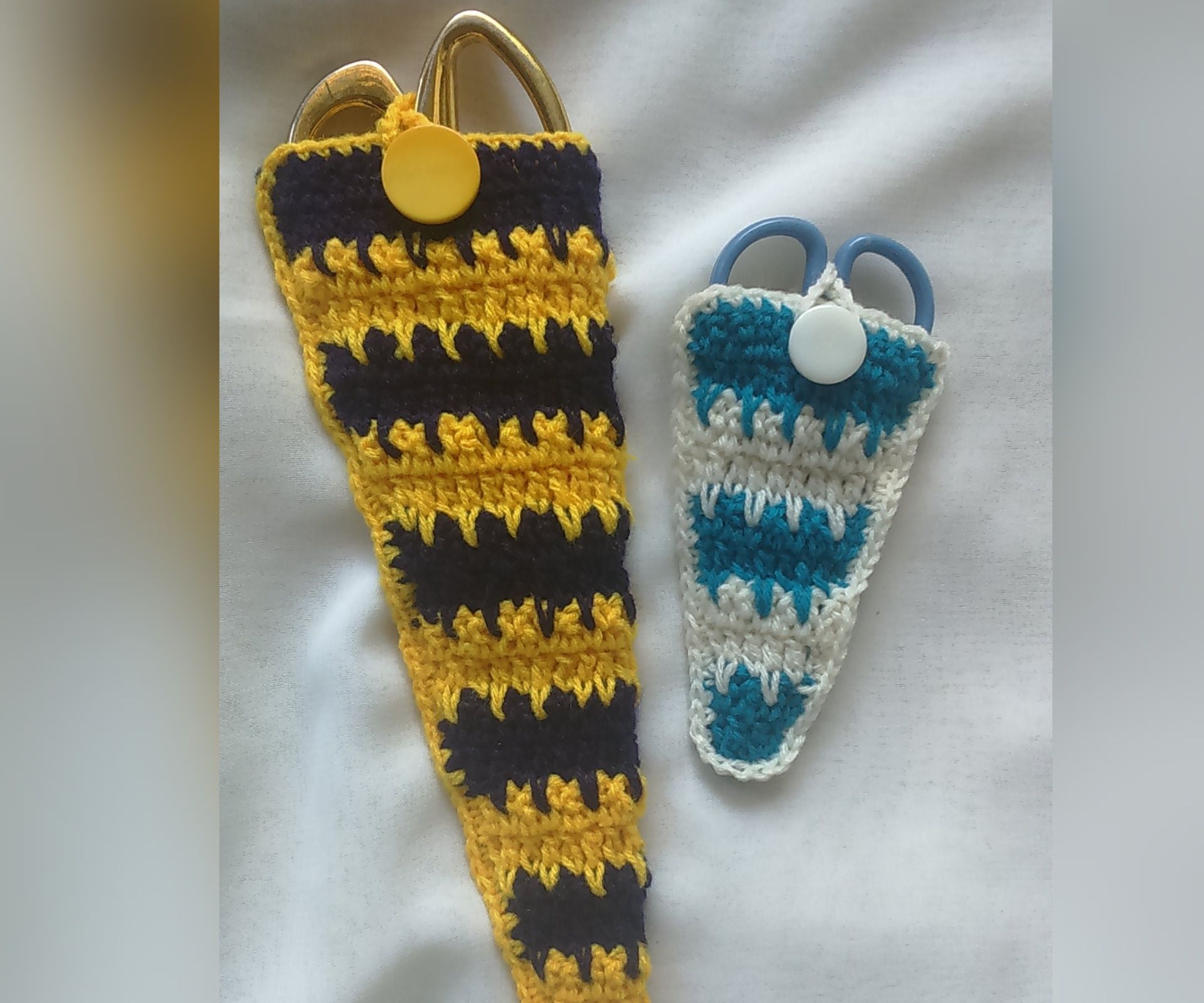 CROCHET SCISSOR COVER