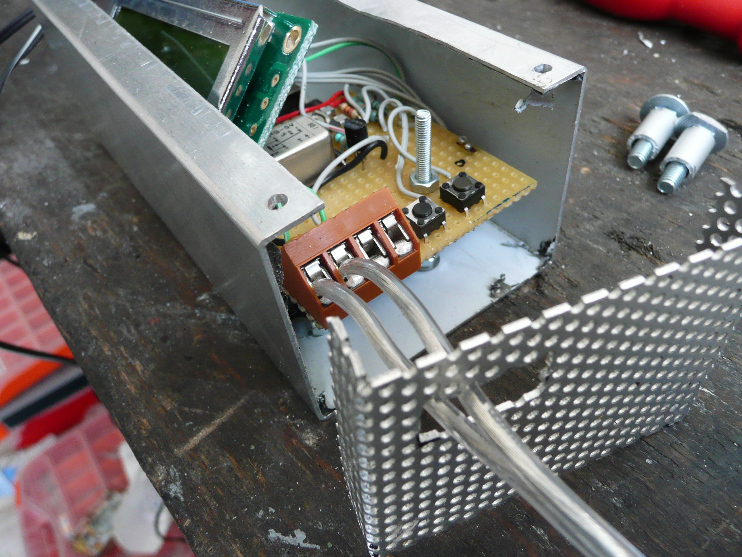 The IButton Garagedoor Opener (Arduino) 10 Steps (with Pictures) Instructables