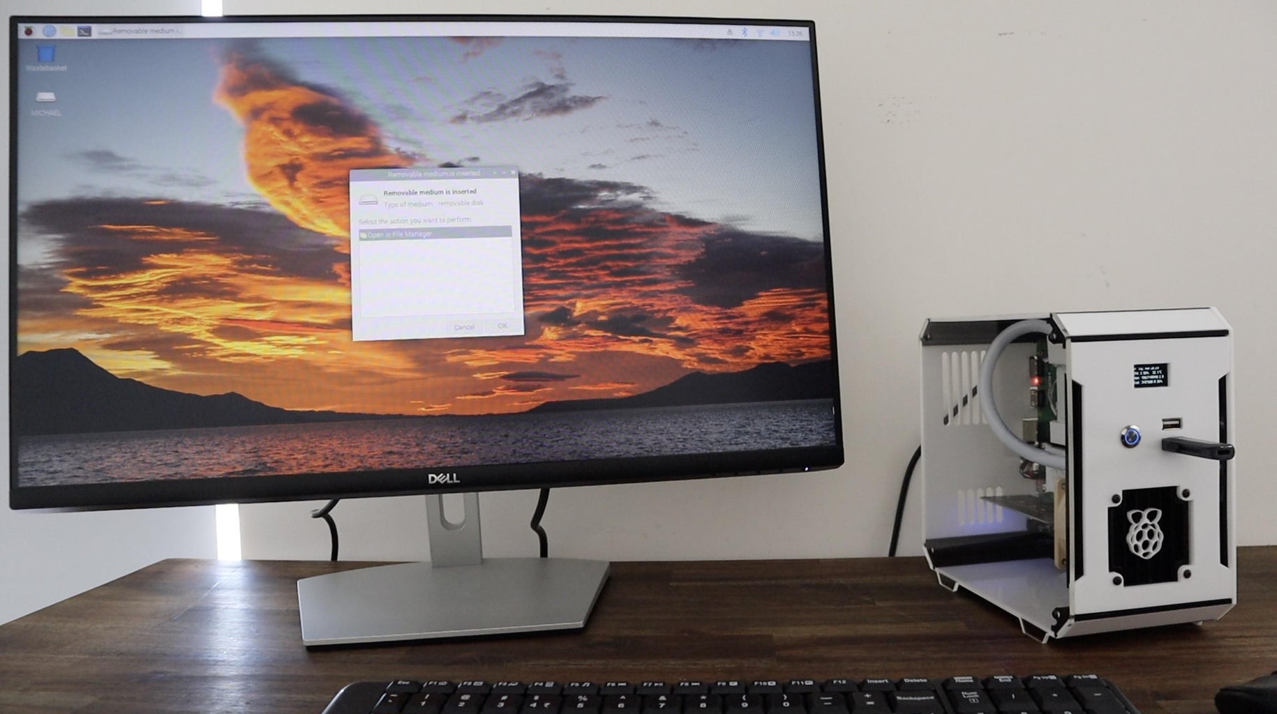 Making the Ultimate Water-cooled Raspberry Pi Desktop Computer : 8 ...