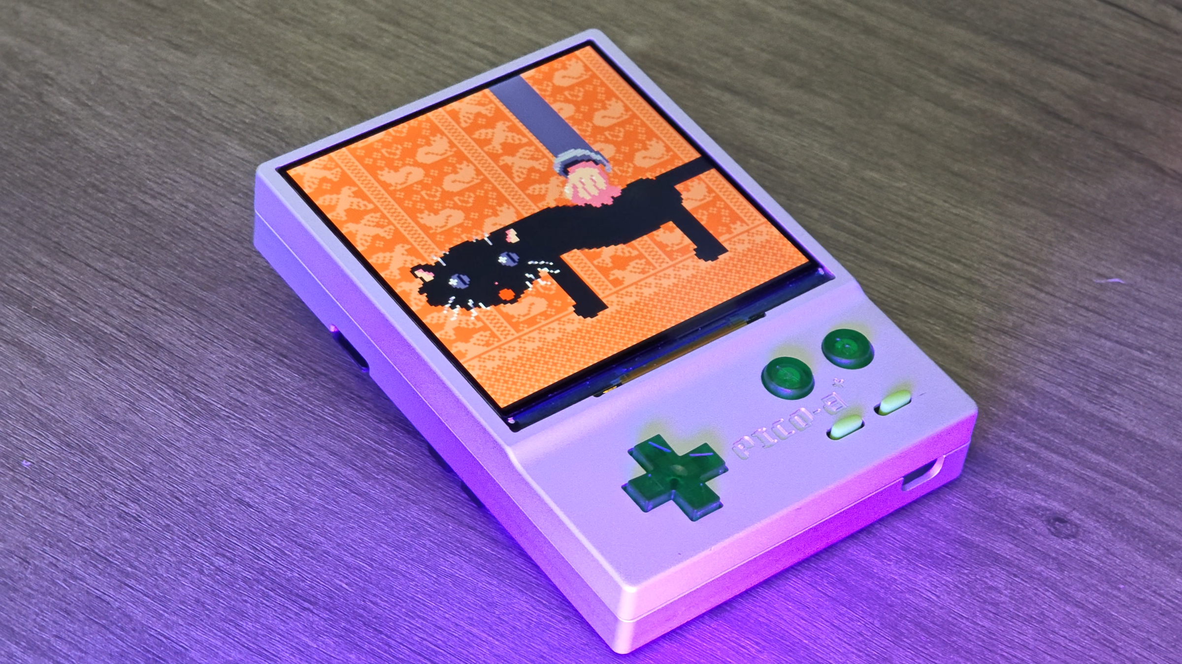 เครื่องเกม PICO-8 Handheld ที่สร้างจาก Raspberry Pi Zero 2 W ในโปรเจกต์ของ Uncle Stem