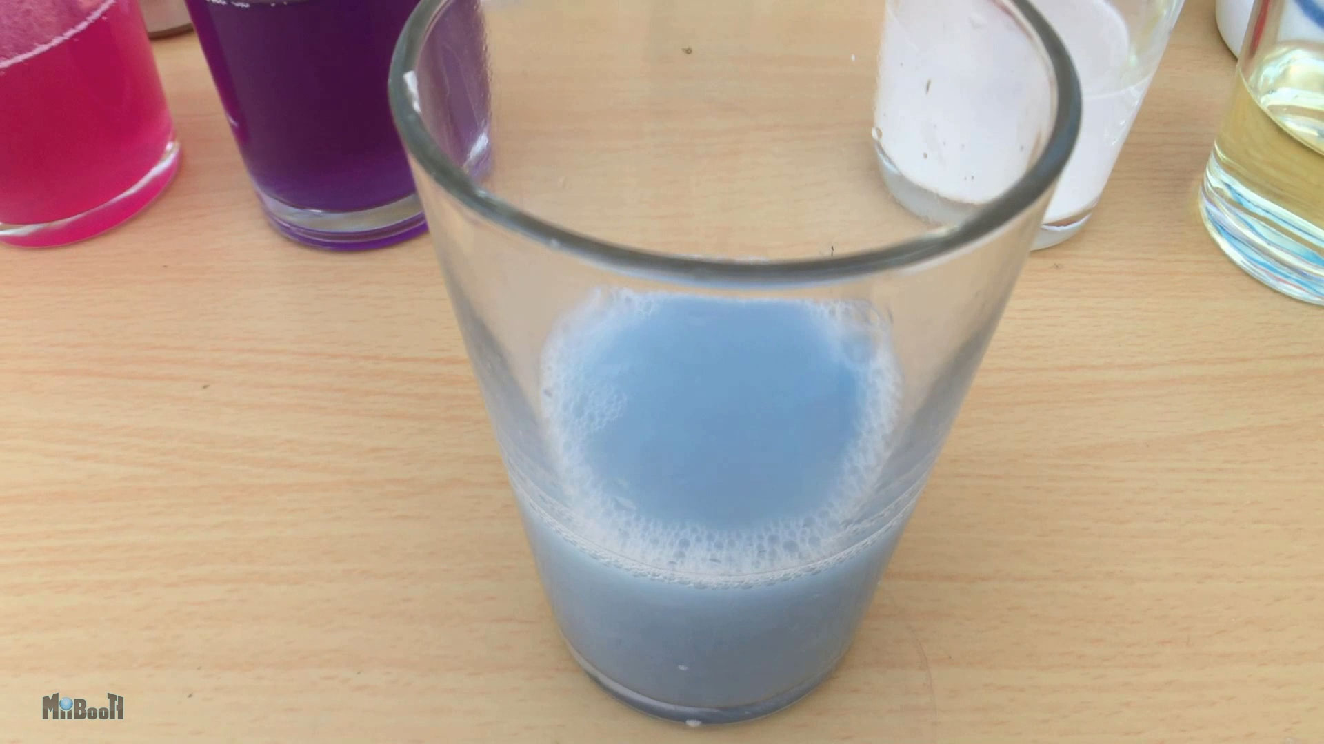 Acid/Base PH Indicator Experiment (Video) 3 Steps (with Pictures