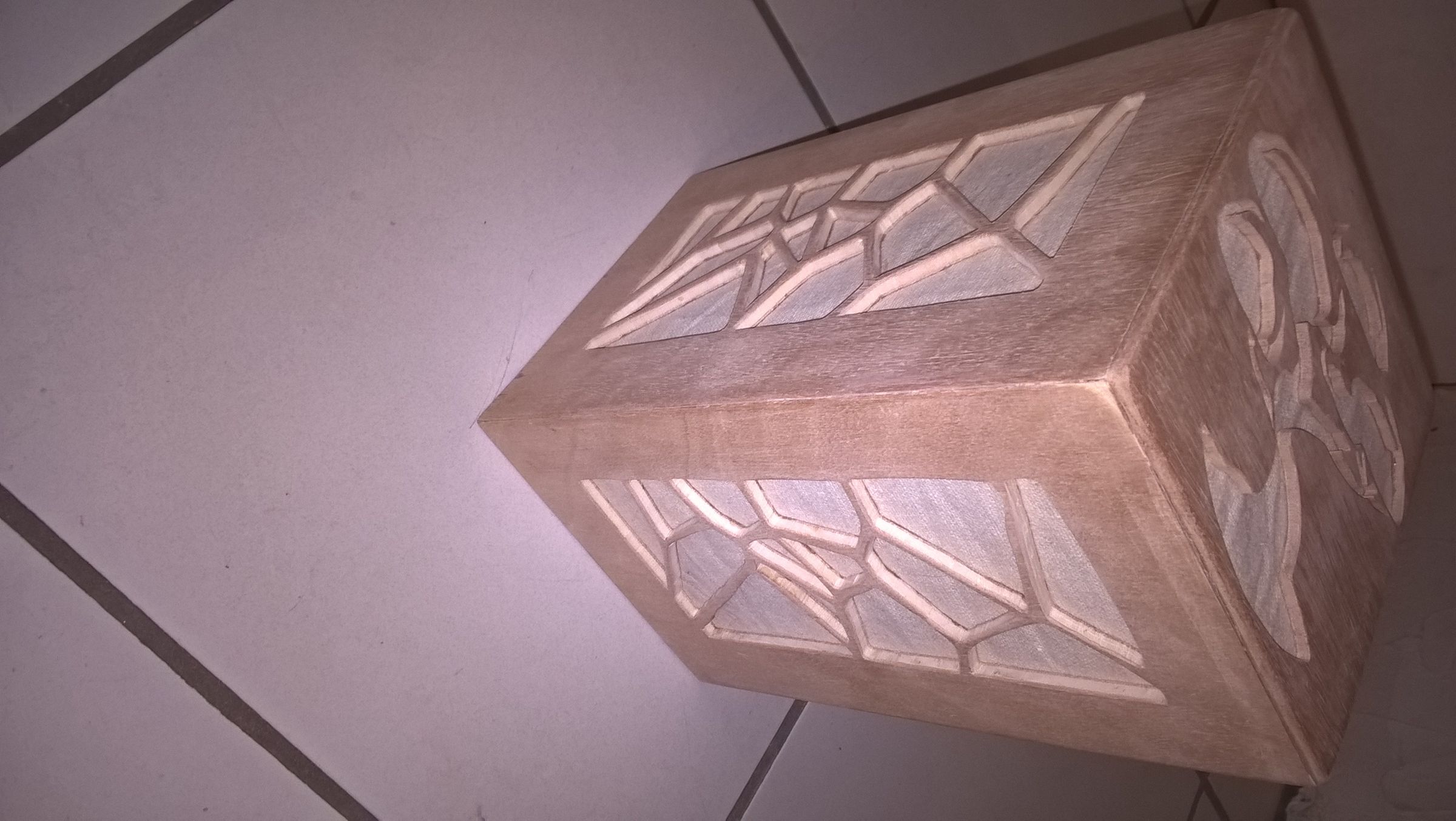 Sensitive Touch Lamp 7 Steps Instructables