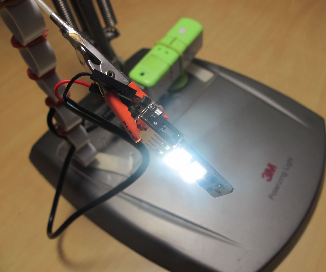 Left-hander Writing Assistant