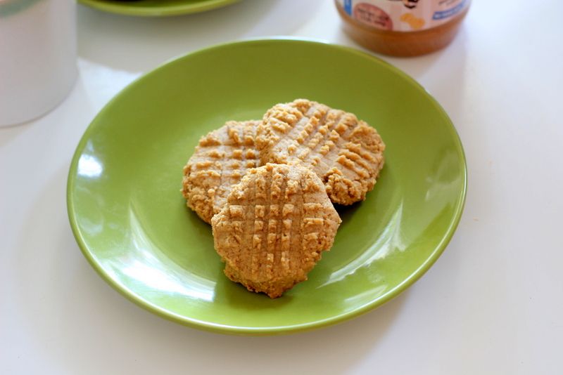 Oatmeal Maple Peanut Butter Cookies