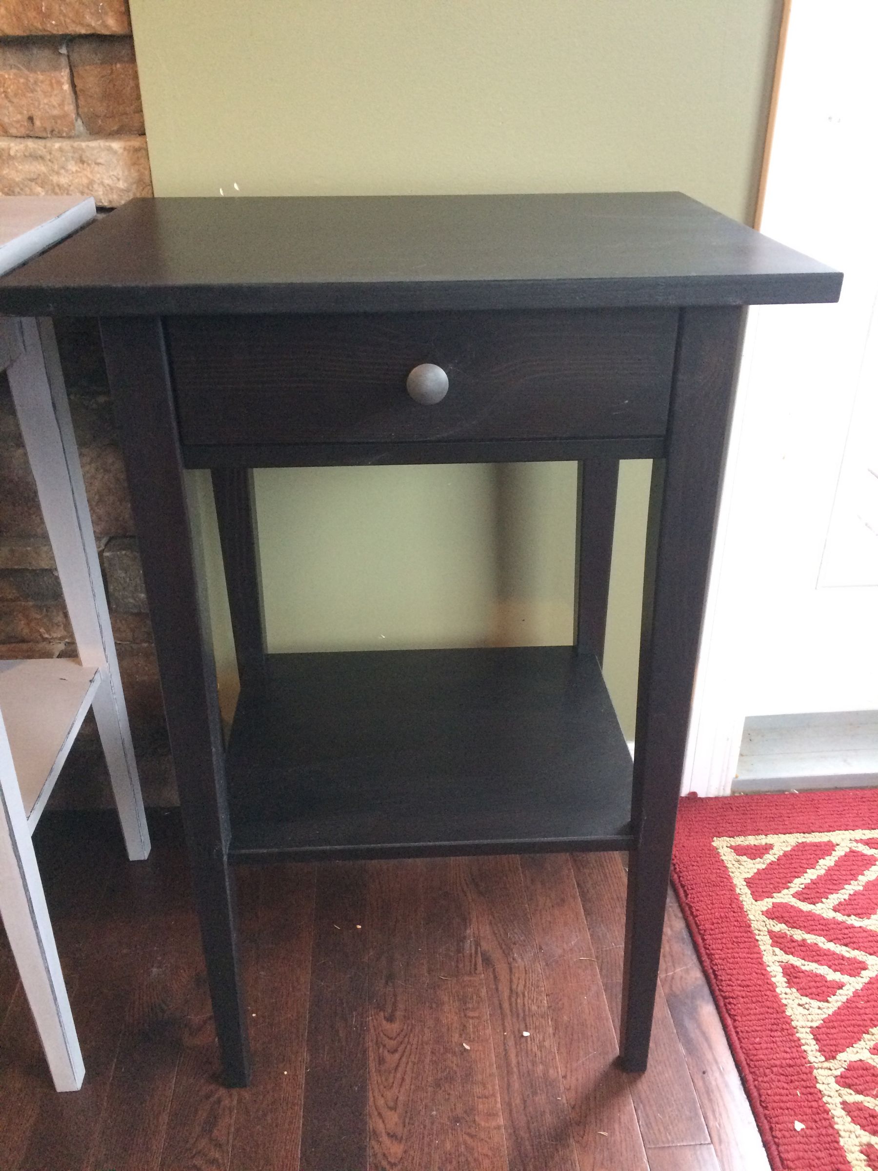 Give Your Furniture a Chic Makeover With Chalk Paint!