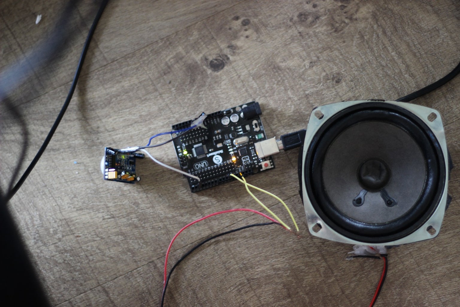 ARDUINO MOTION SENSOR - Instructables