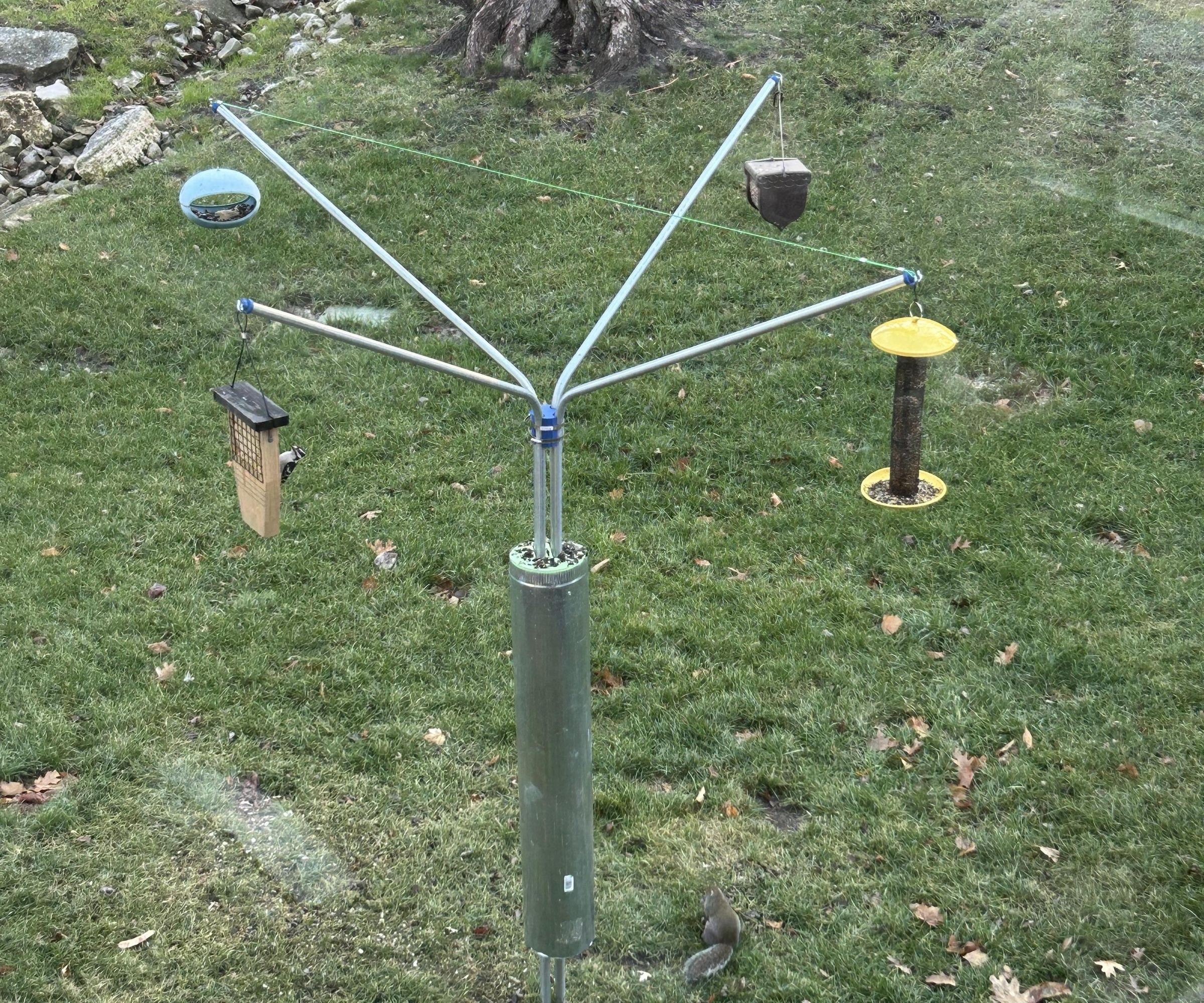 Bird Feeder Stand: Conduit and 3D Printing