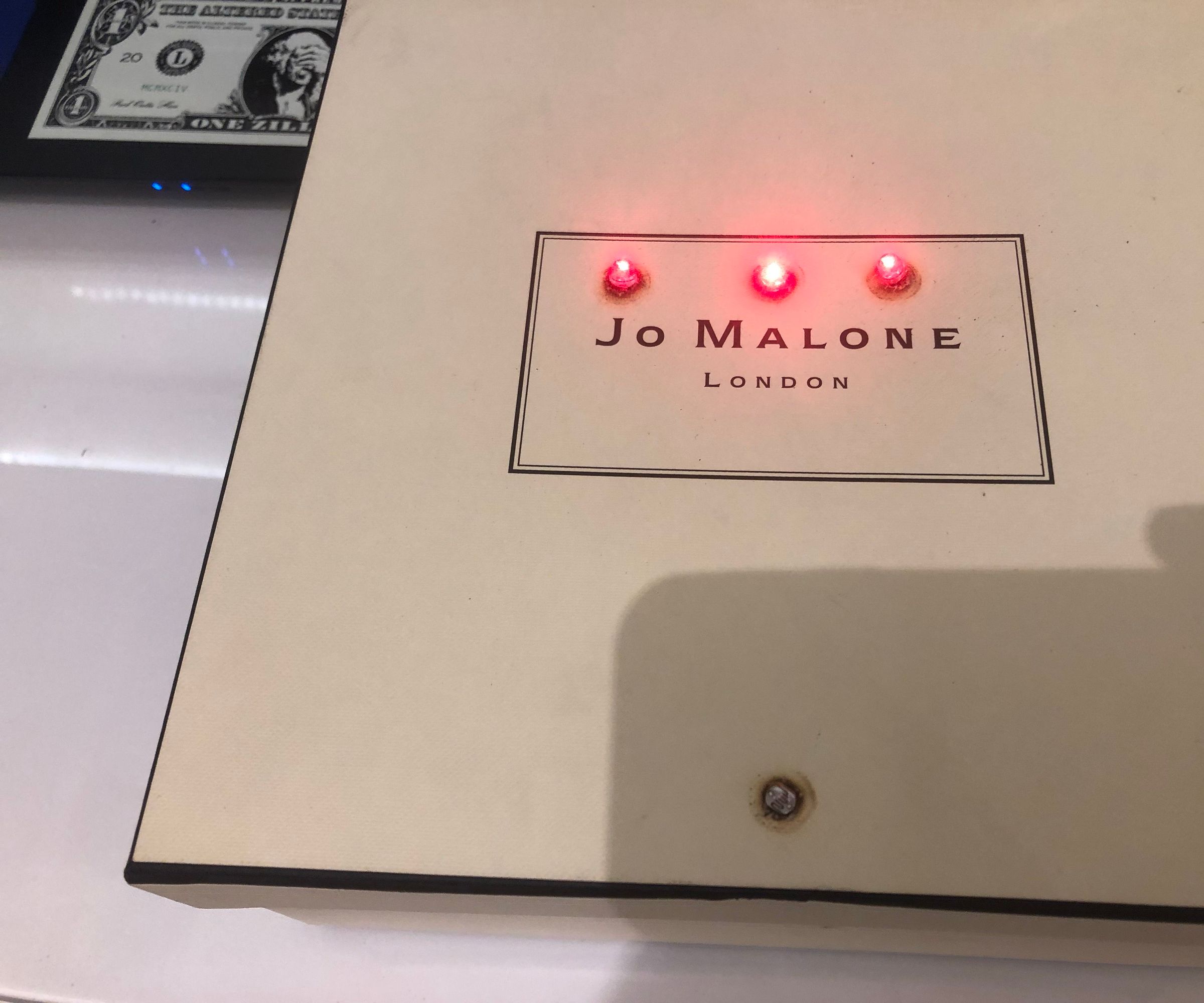 DIY LED Brightness Detector