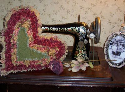 How to Make a Vintage Raggedy Heart Pillow