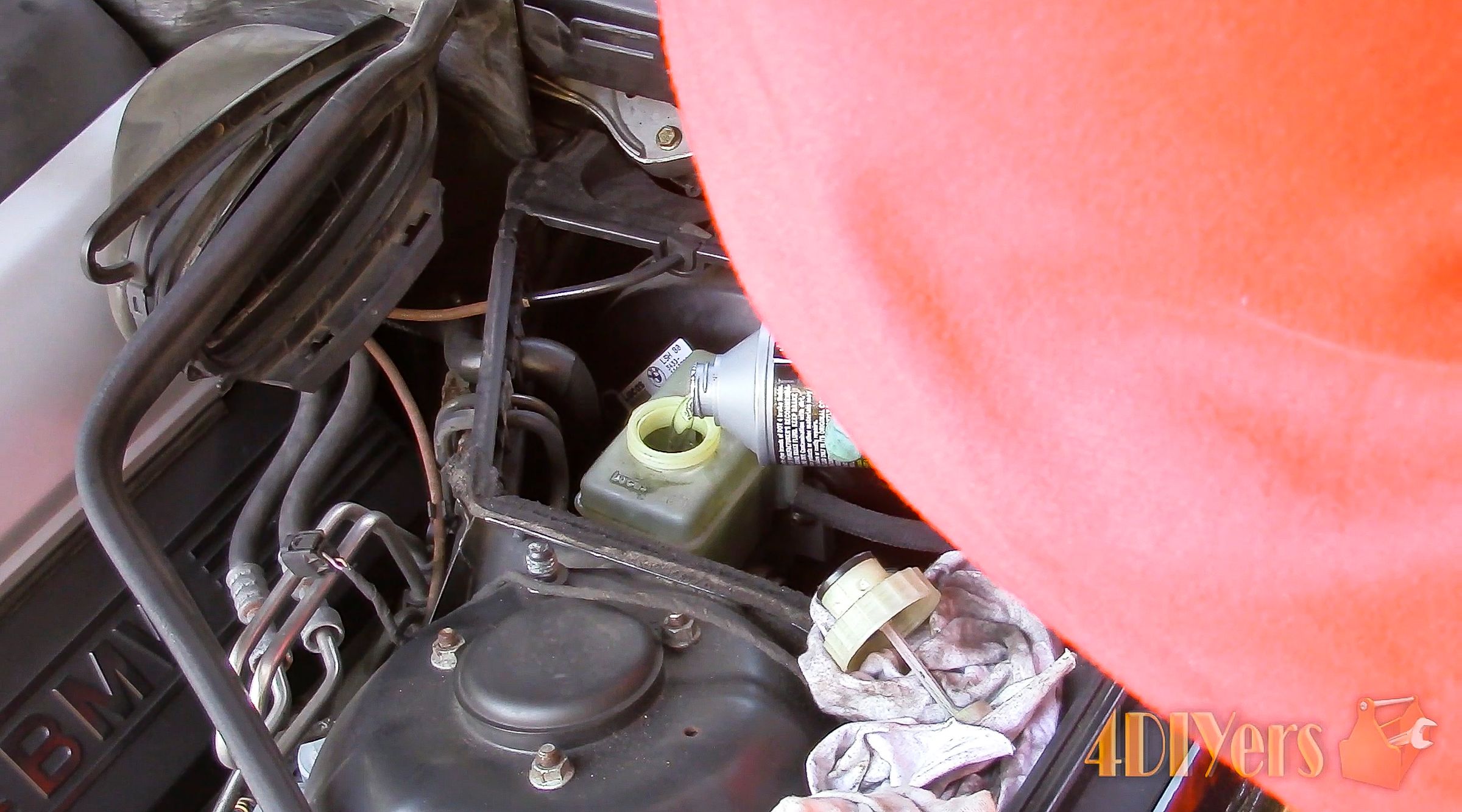 How to Do a Brake Fluid System Flush 4 Steps (with Pictures