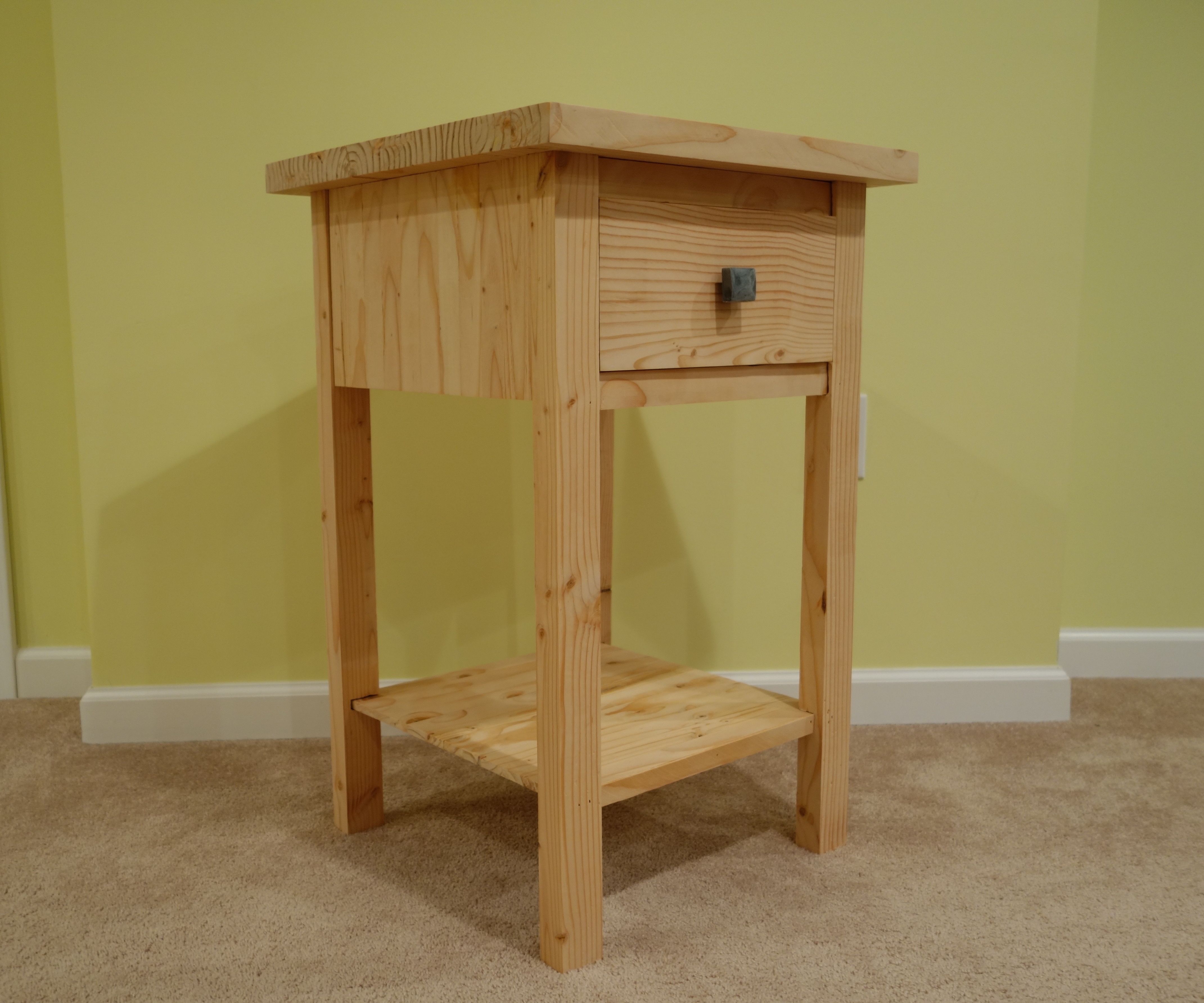 2x12 End Table with HDPE Knob 