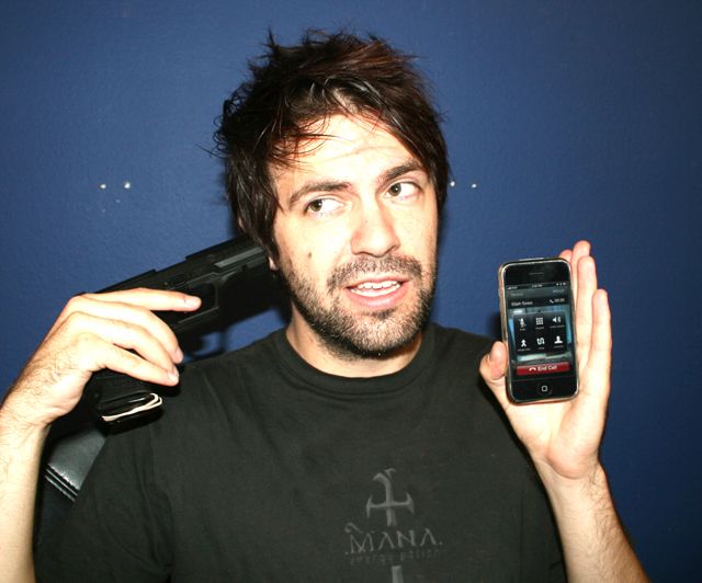 Bluetooth Handgun Handset for your iPhone: iGiveUp