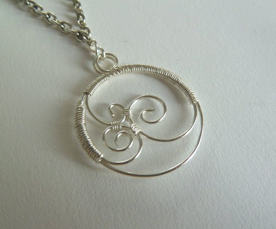 Triple Swirl Wirework Pendant