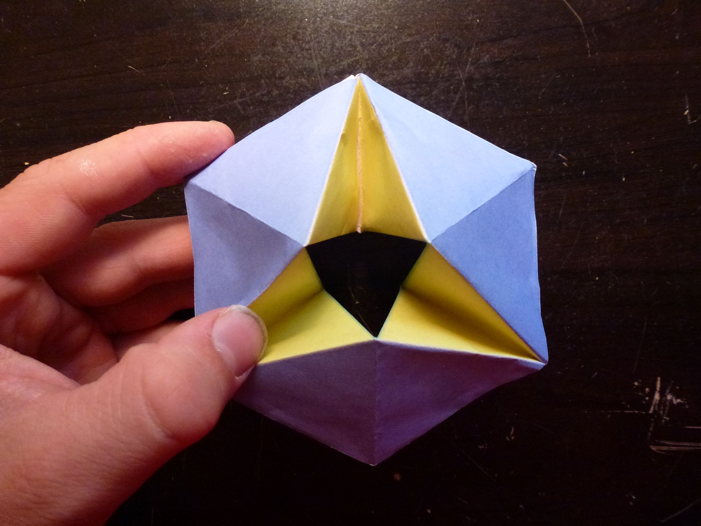 Kaleidocycles- a Fun, 3D Origami Project That Changes Colors As You Rotate It