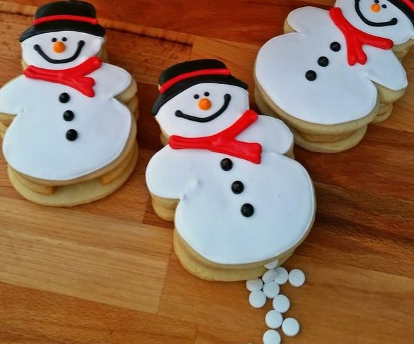 Snowball Pooping Snowmen Sugar Cookies