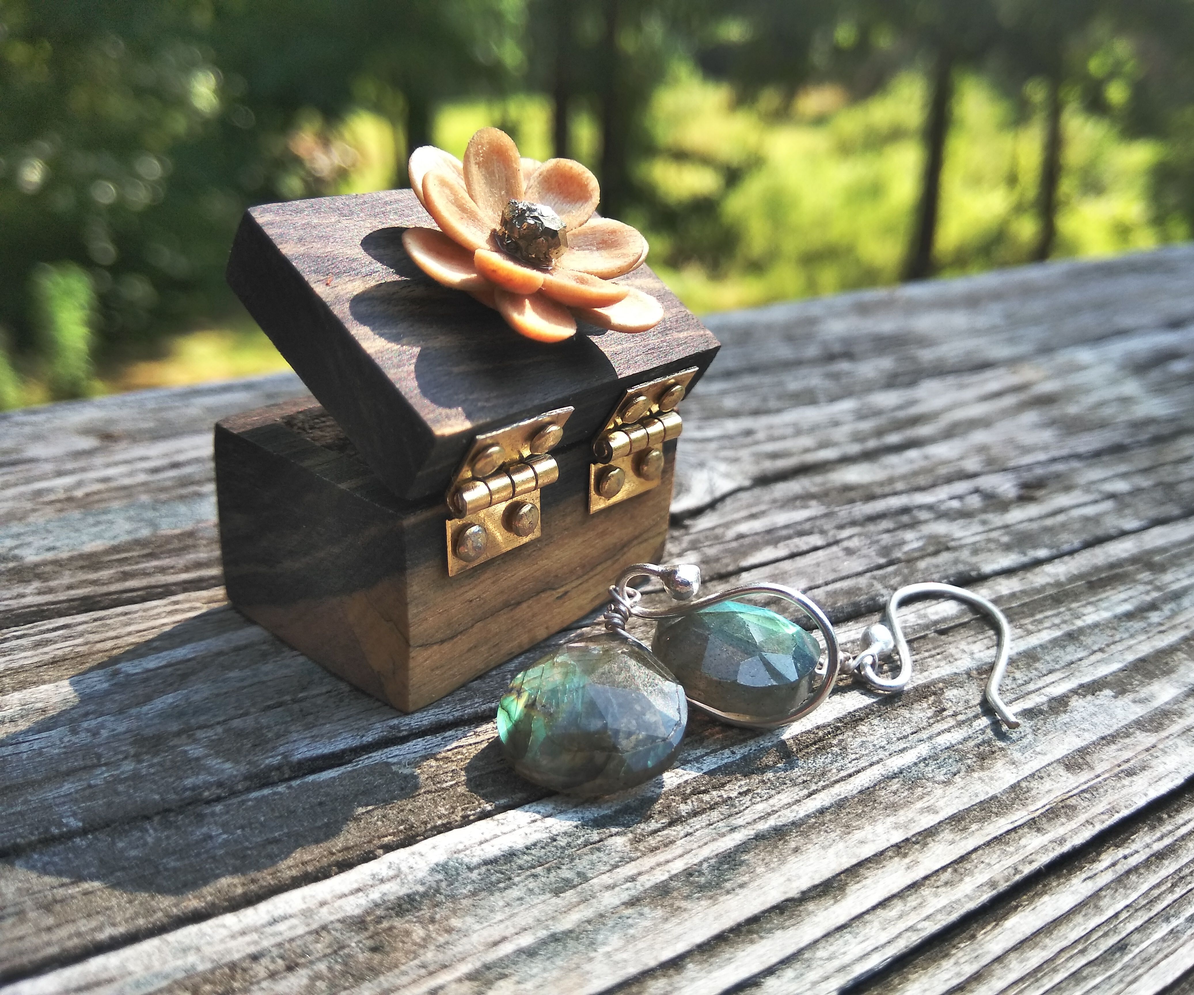 Miniature Flower Gift Box