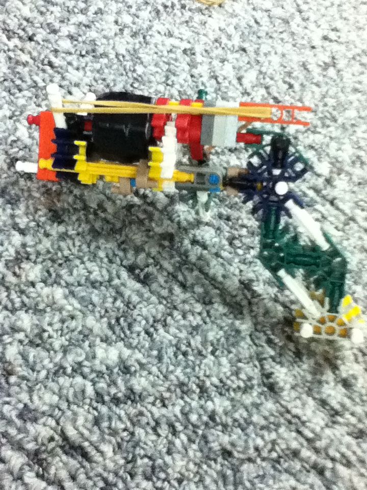 Knex 8 Round Revolver