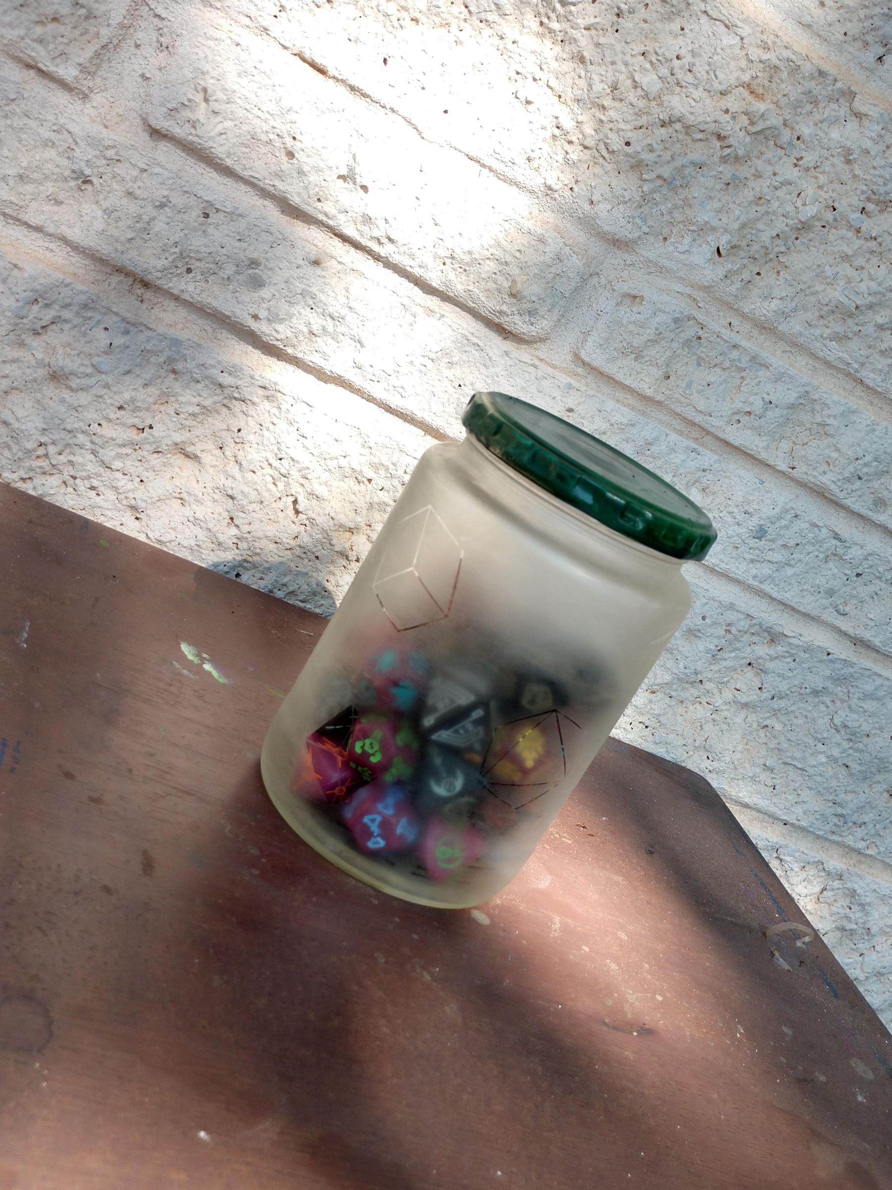 AcidEtched RPG Gaming Dice Jar 7 Steps Instructables