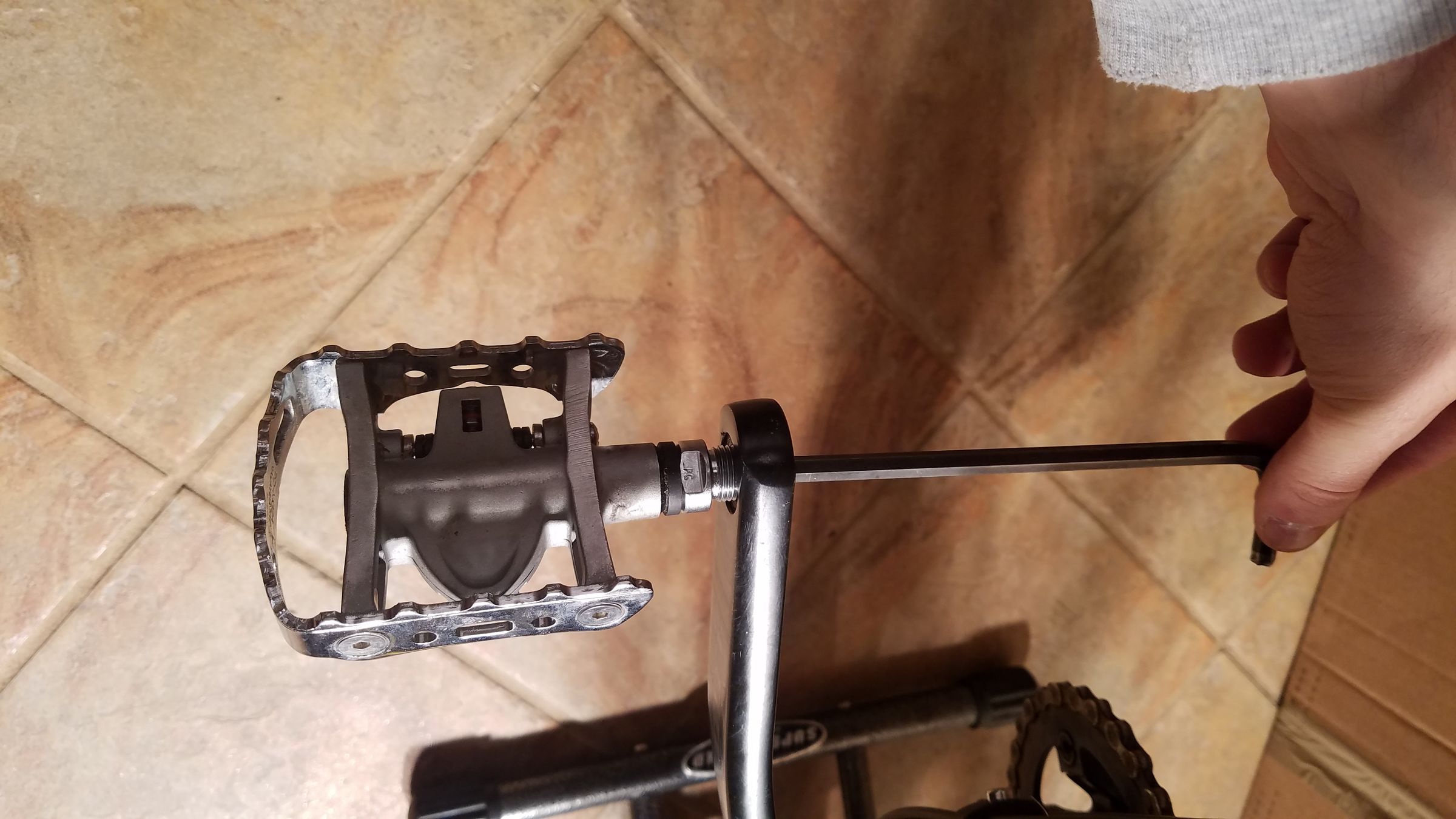 How to Easily Remove Bike Pedals 4 Steps Instructables