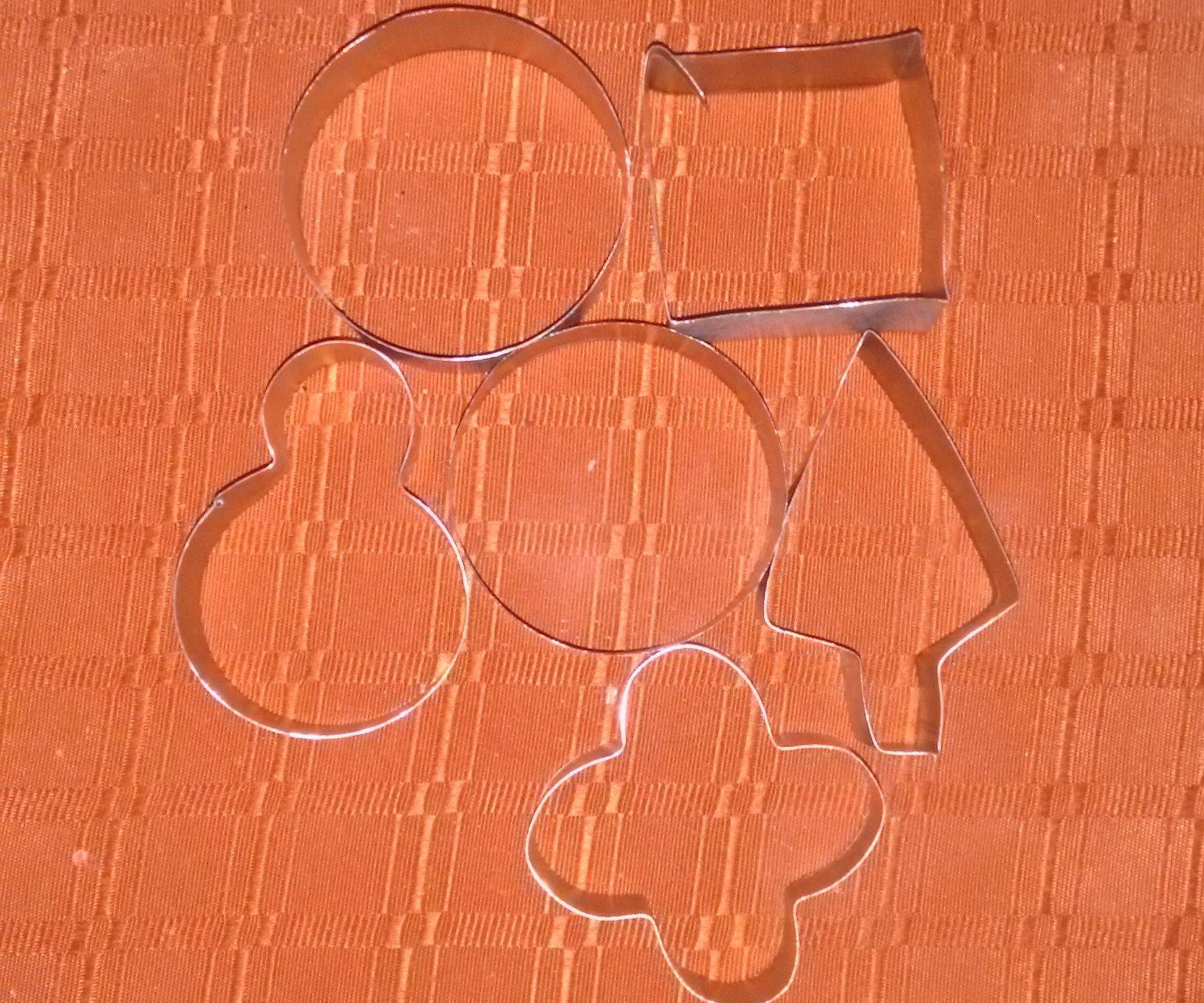 From Stainless Steel Vacuum Thermo to Cookies Cutters / De Termo De