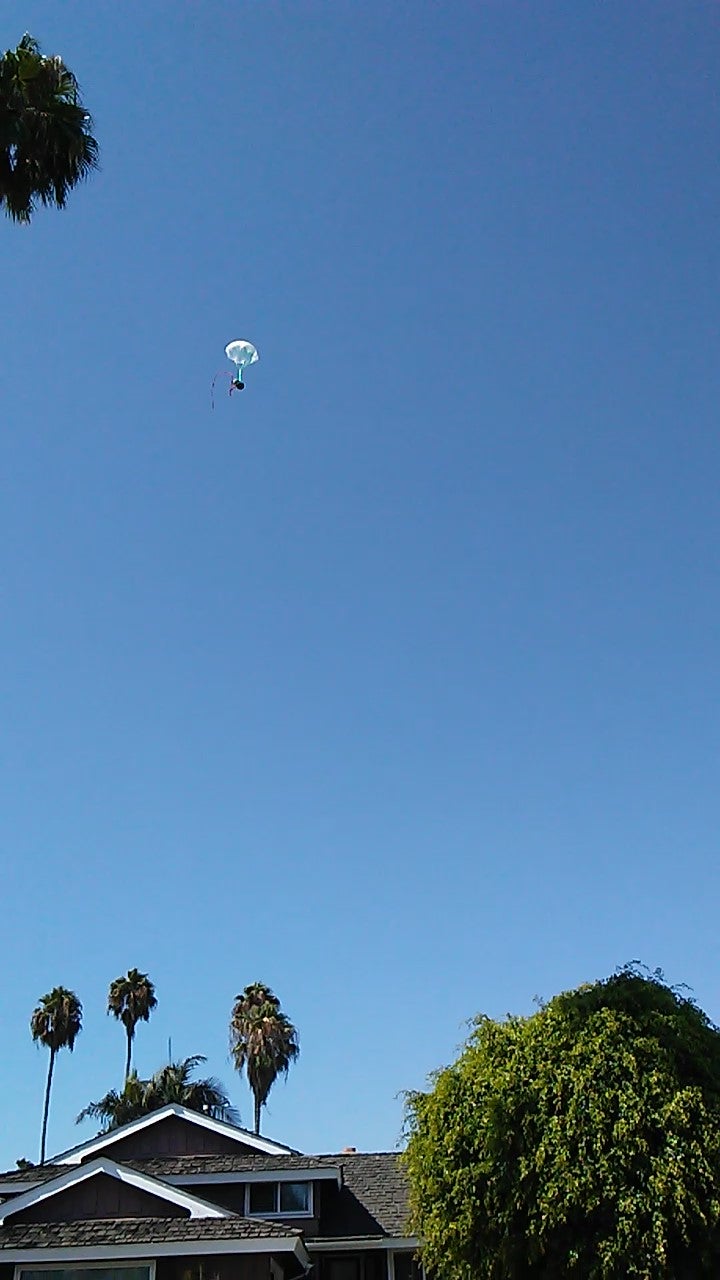 Paraflinger (Make Your Parachute Fly Higher Than Before)
