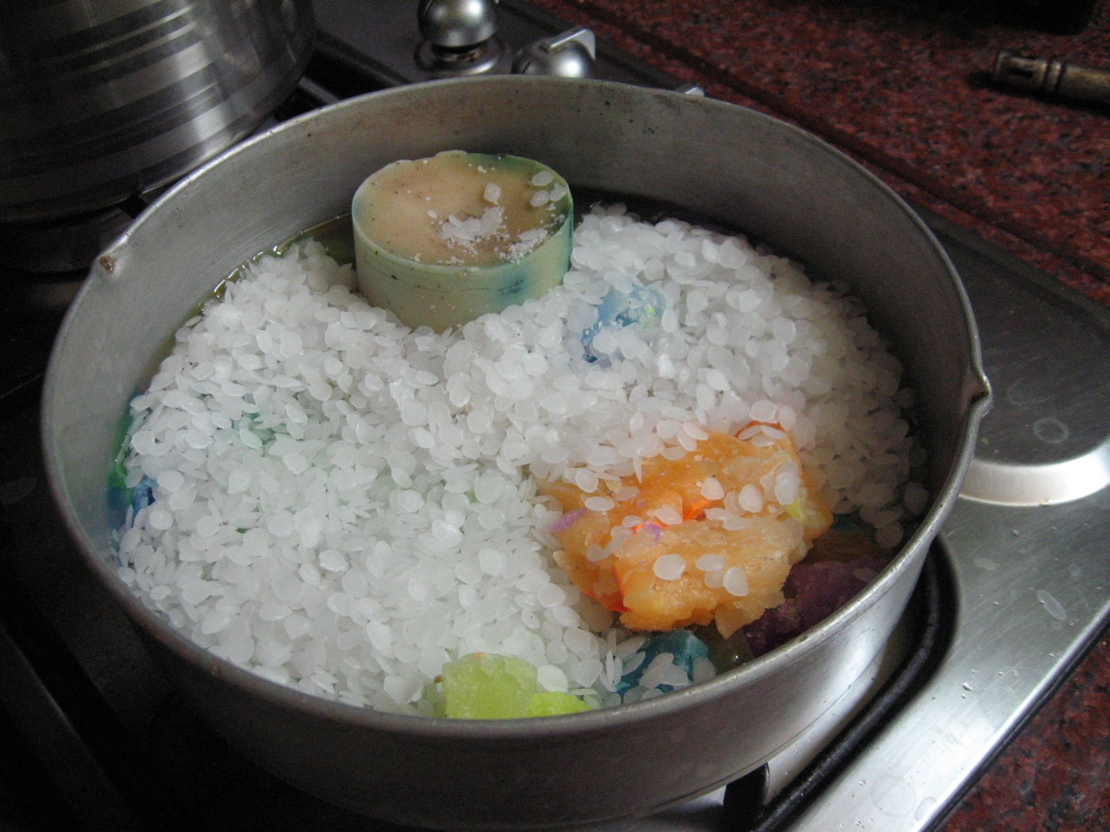 Make Tealight Candles With Leftover Wax and Cookie Cutters 7 Steps