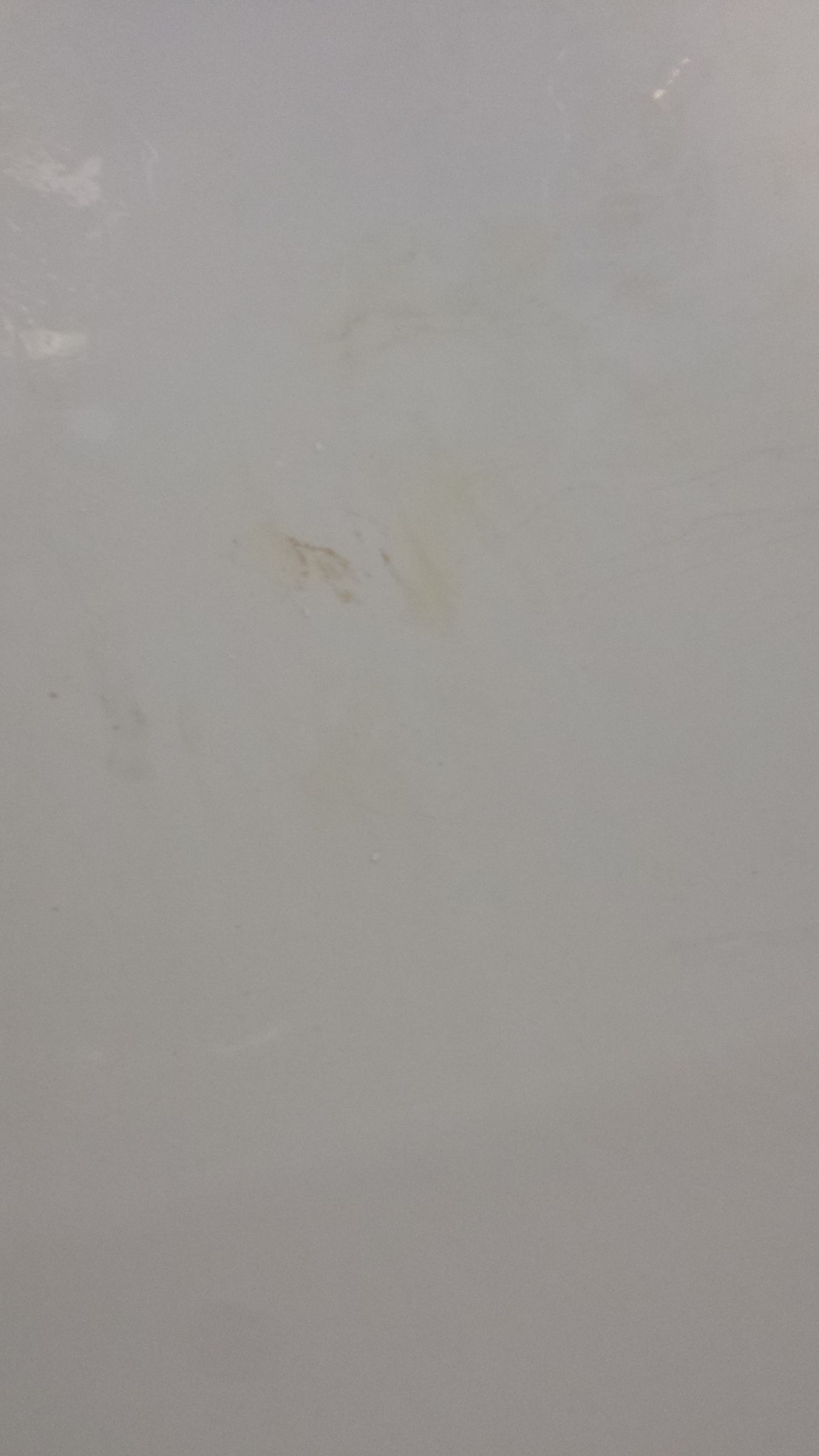 How to Turn Your Bleachstainedred Bathtub White Again 4 Steps (with