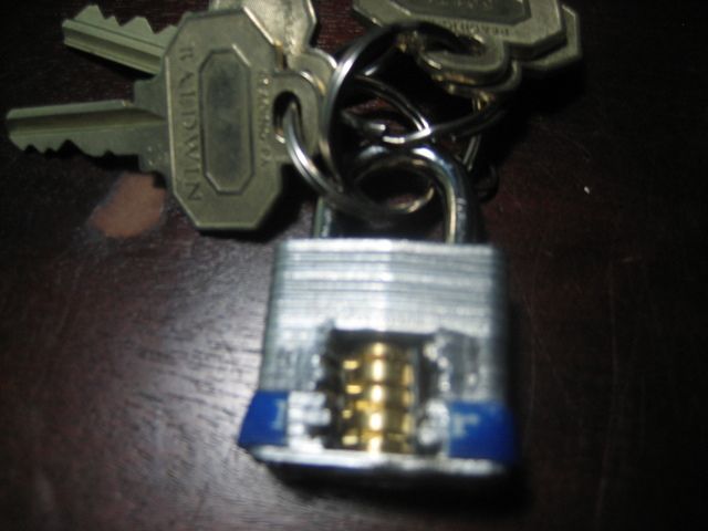 How to Make Keychain Cutaway Padlock
