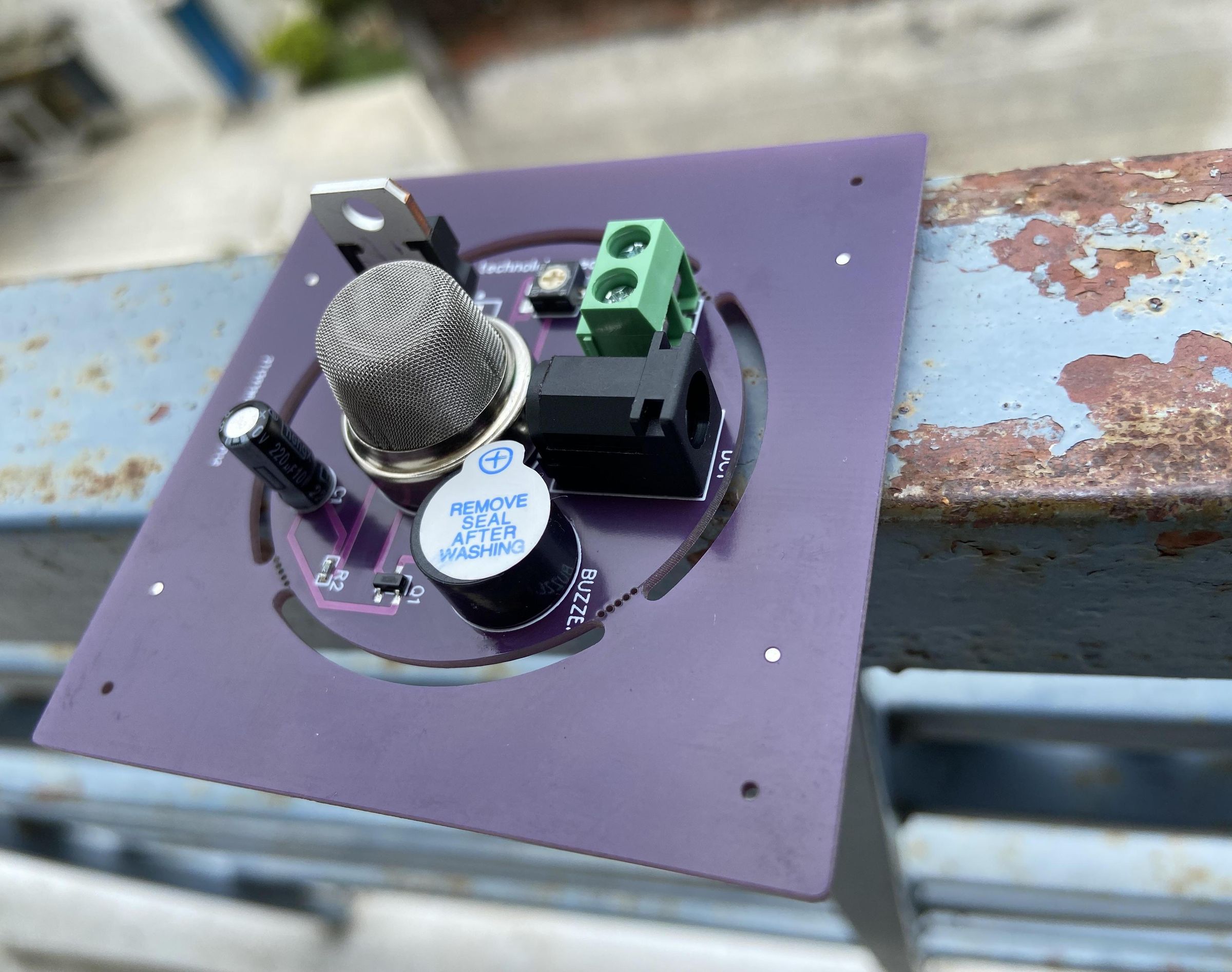 Gas/Smoke Detector Circuit.