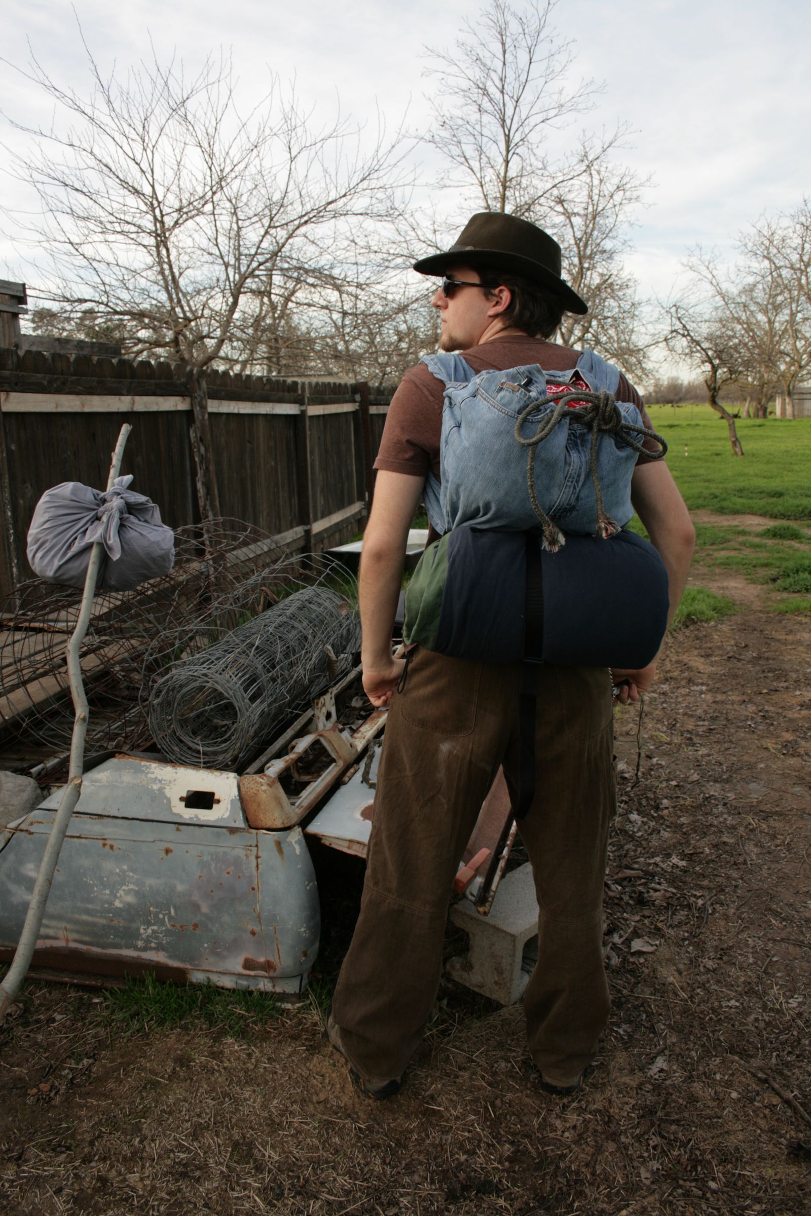 Pantspack: the New Look From Flagrant Vagrant Fashion Studio : 7 