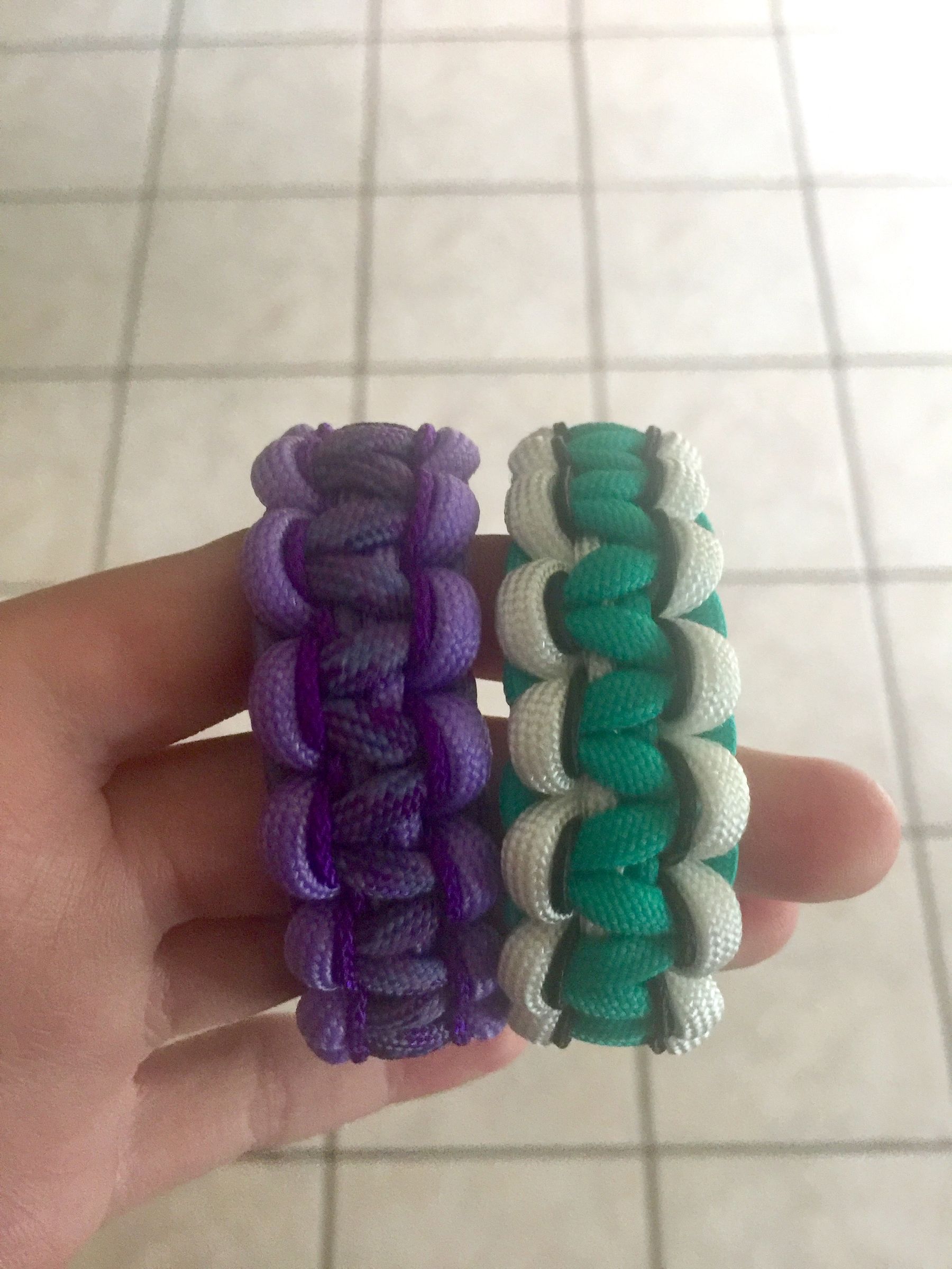 Paracord Bracelet Instructions : 6 Steps - Instructables