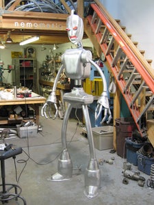 Giant Kinetic Robot Sculpture From Recycled and Found Materials