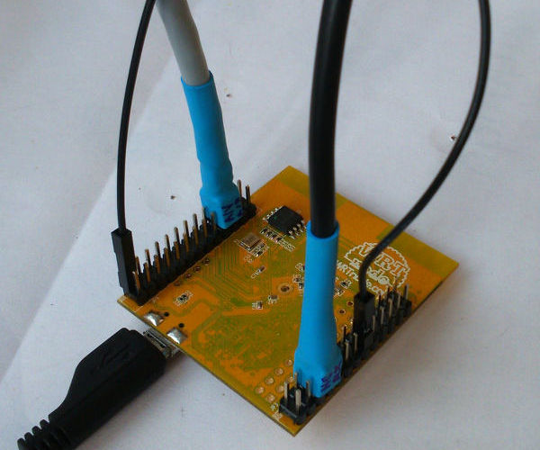 Make Custom Cables With Hot Glue and Shrinking Tube