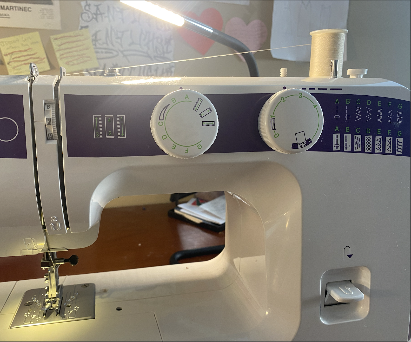 How to Thread a Sewing Machine Needle for Beginners