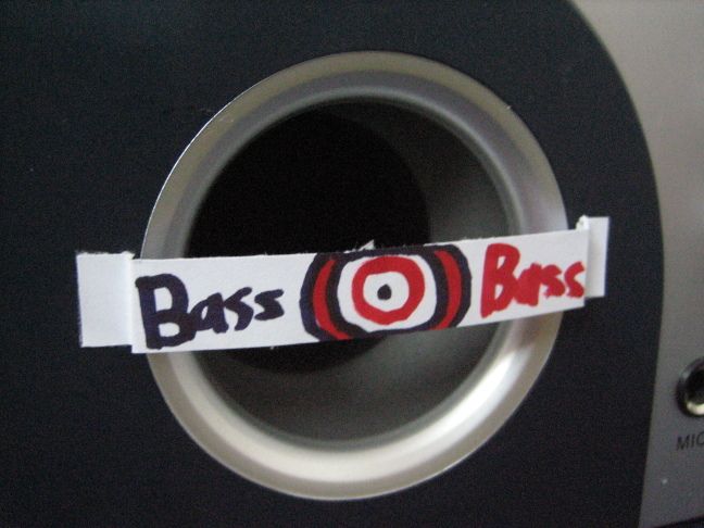 computer woofer mod(to see vibrations from the speakers)